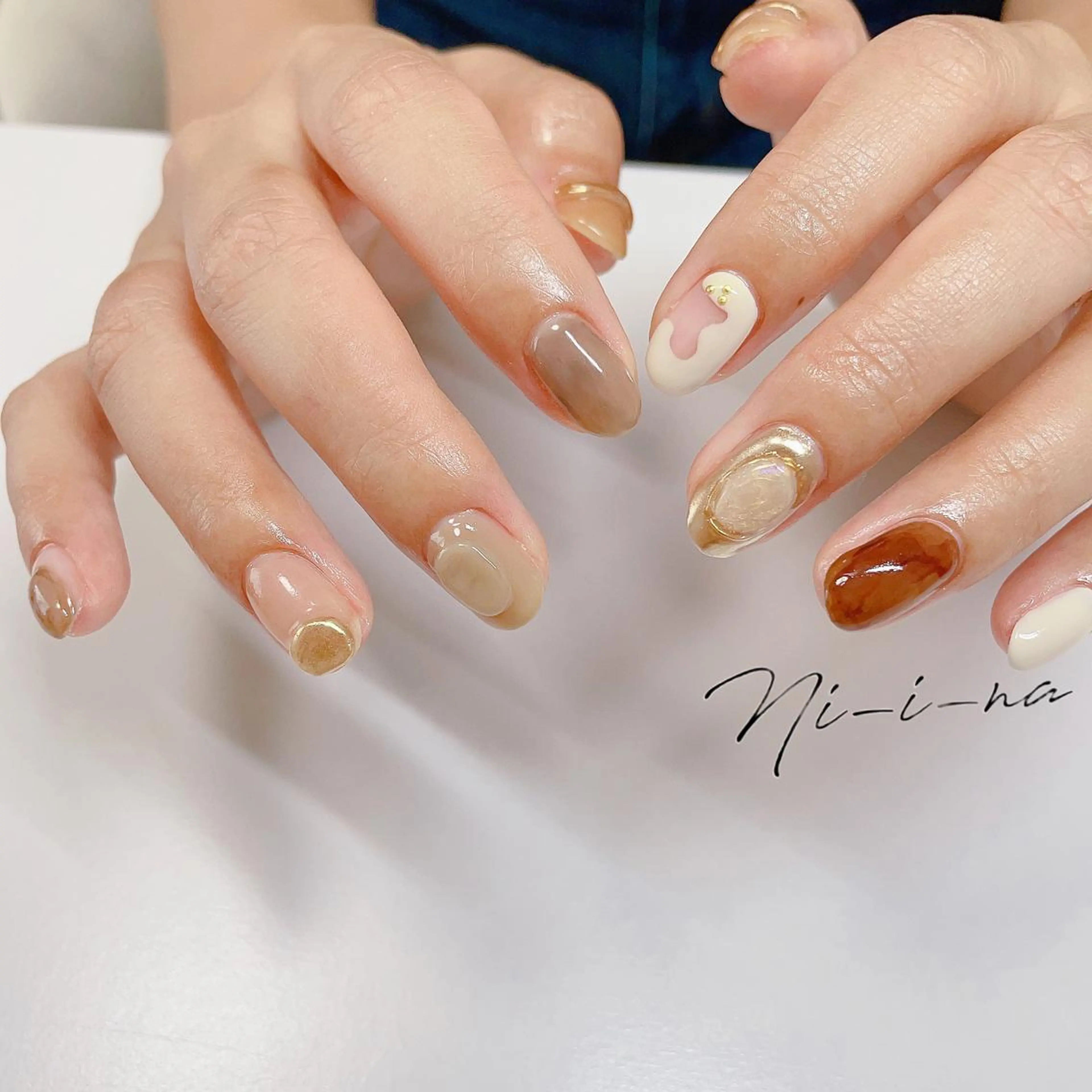 ネイル ハンドネイル nail salon Ni-i-naのネイルデザイン