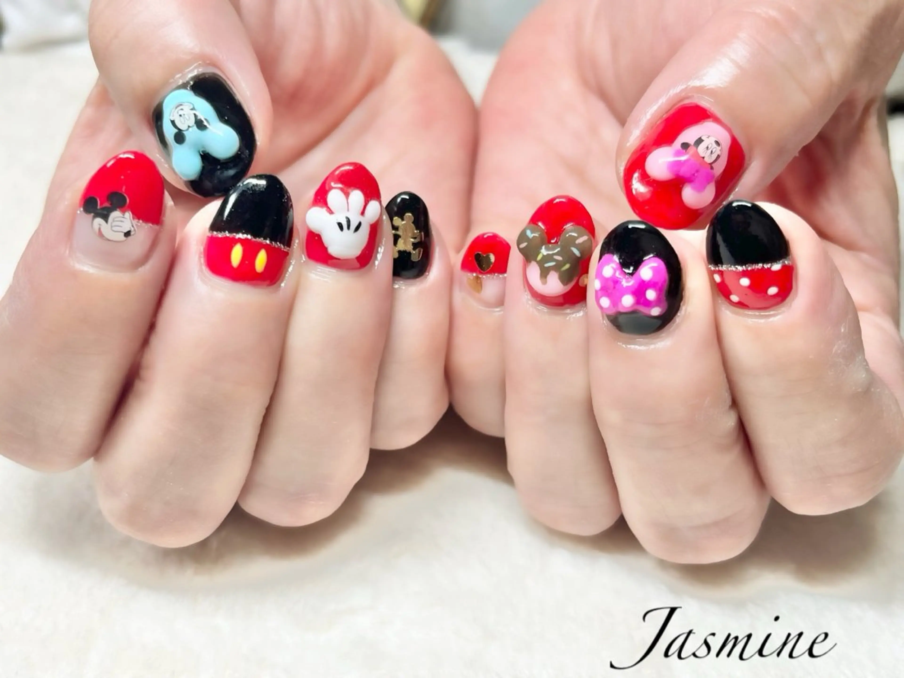 ネイル Jasmine 林のネイルデザイン