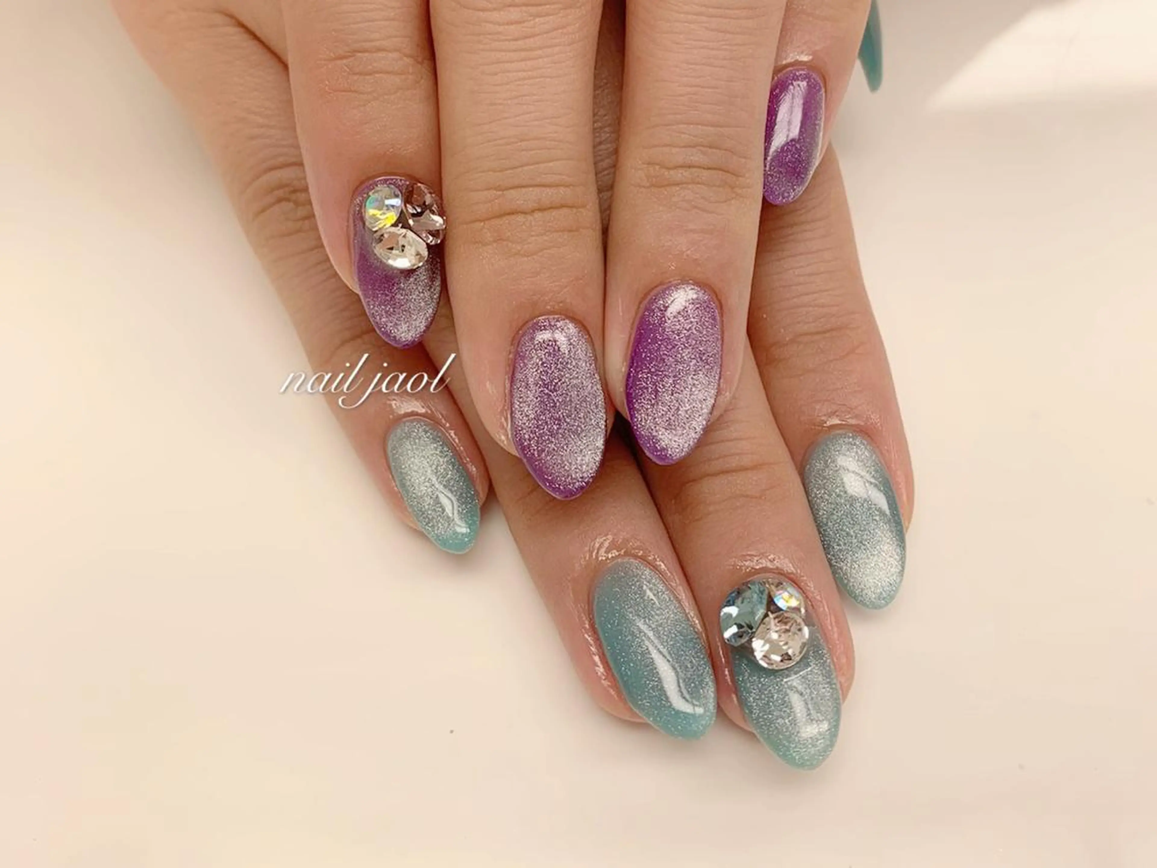 ミディアム nail jaol池袋店所属・ネイルJaol 池袋のネイルデザイン