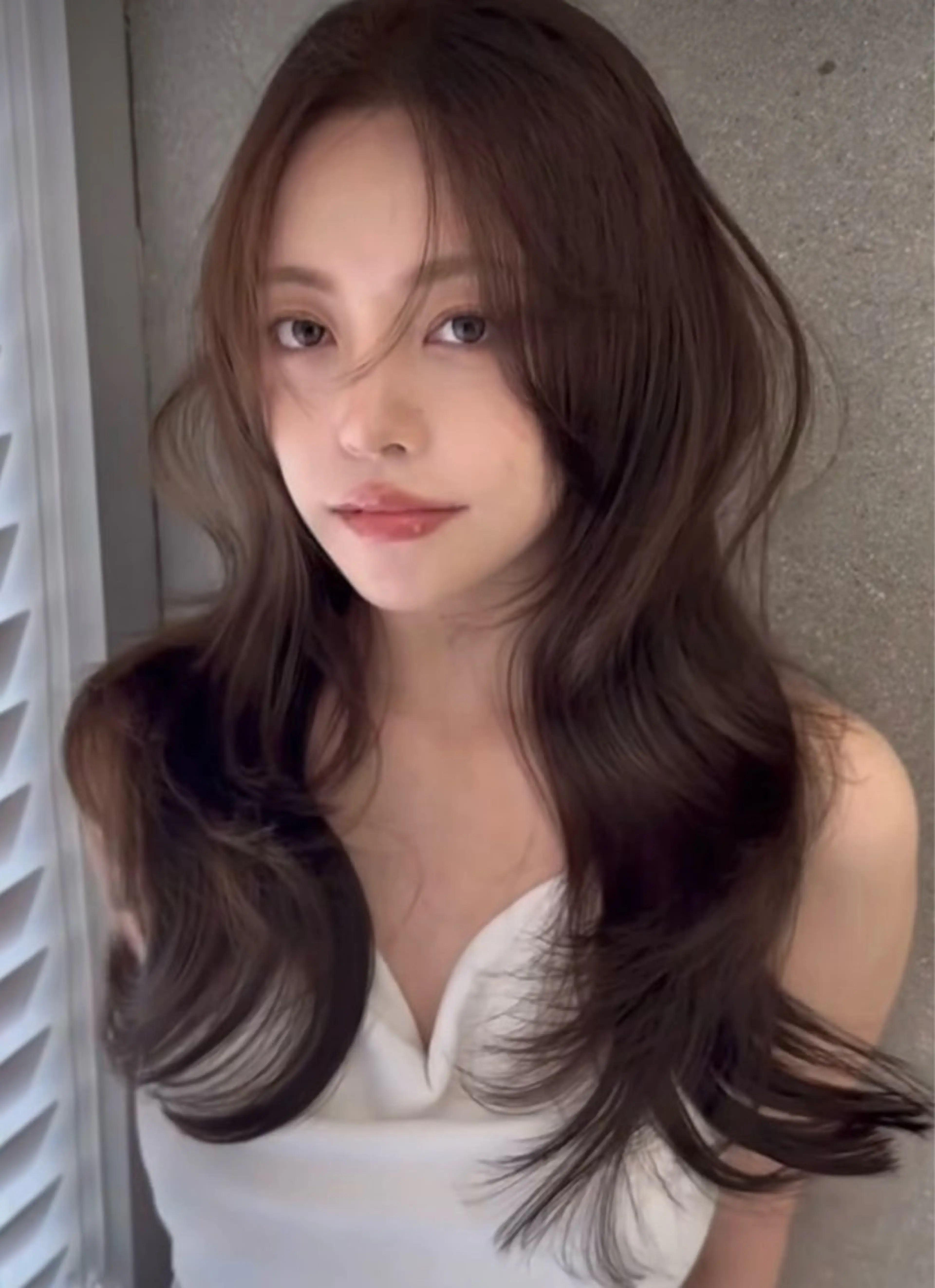 ロング パーマ ARMONY OMOTESANDO所属・コテ巻き風パーマ🌀 佐藤潤希のヘアスタイル