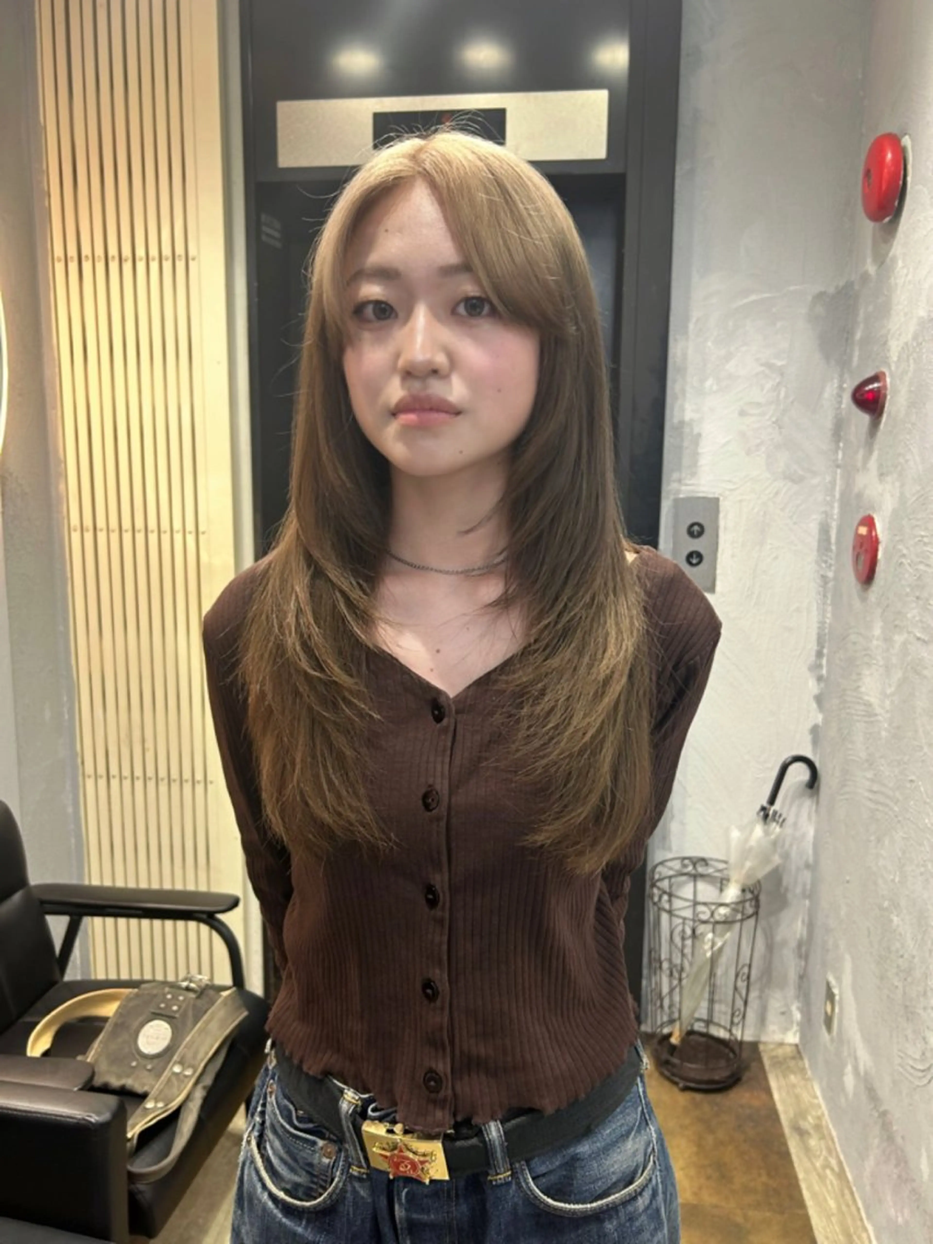 ロング ヘアカラー トリートメント TATSUブリーチ/ ミルクティーベージュのヘアスタイル