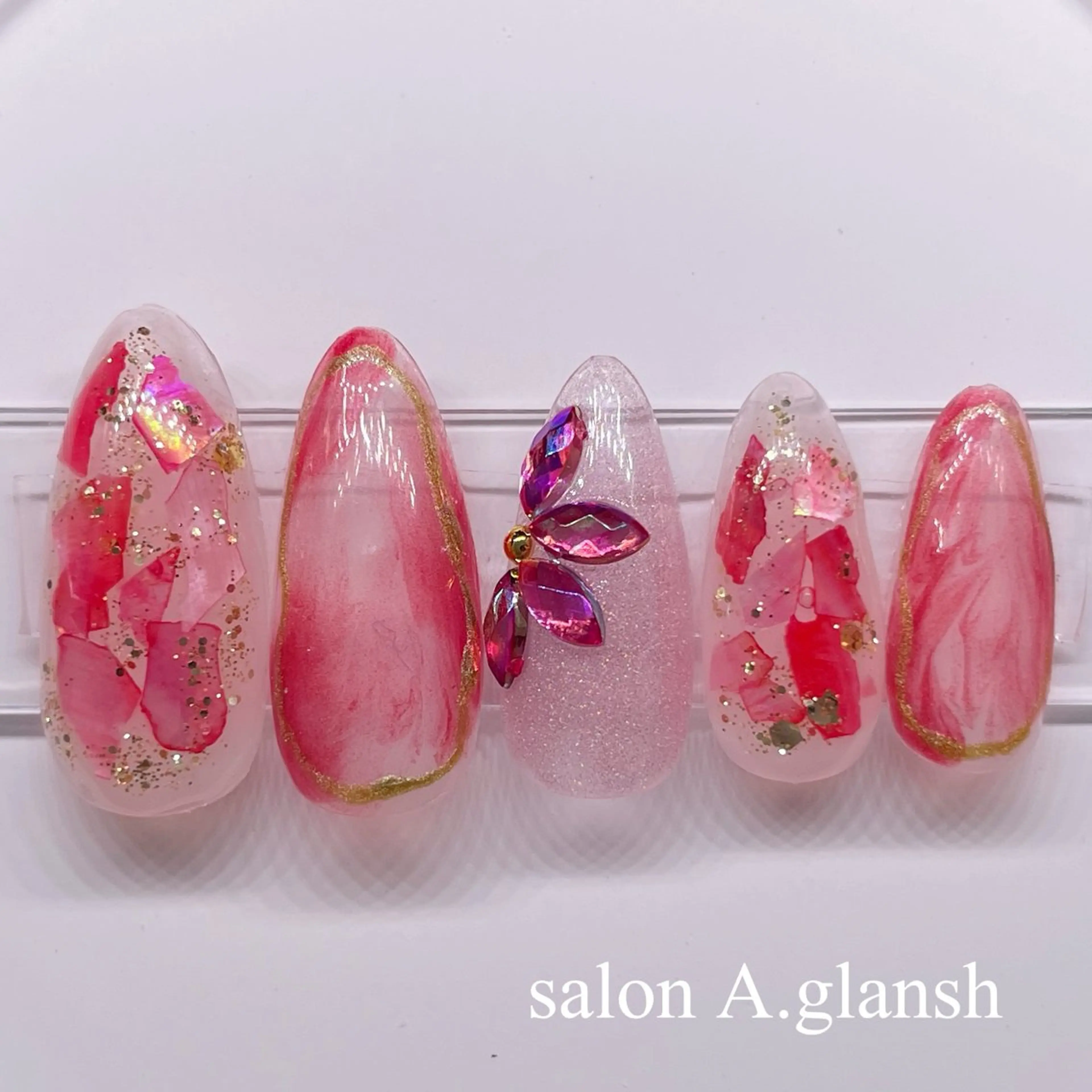 ネイル ハンドネイル salon A.glansh所属・肌質改善salon♪ 効果がわかる♪南森町のネイルデザイン