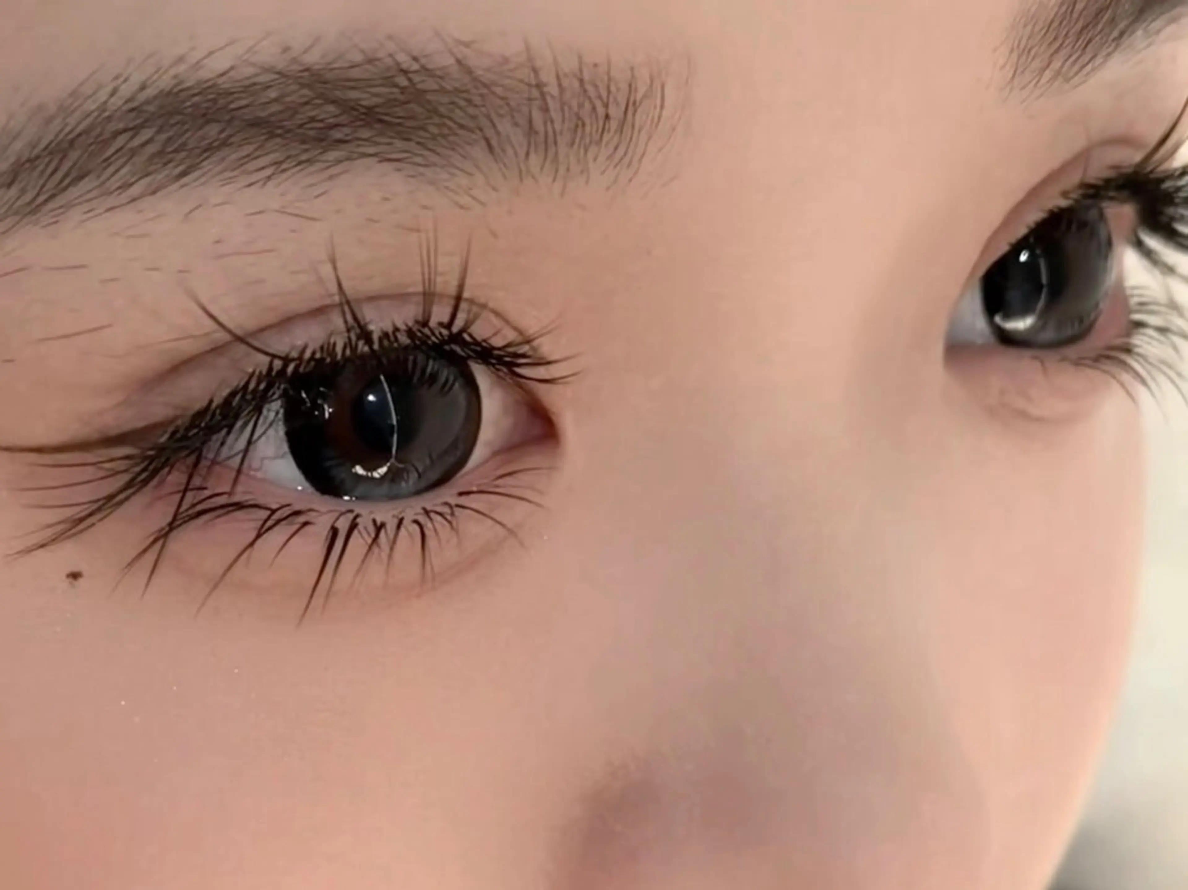 マツエク・マツパ 束感まつ毛 カラーマツエク フラットラッシュ パリジェンヌラッシュリフト まつげパーマ マツエク 竹田 あきのマツエク・マツパデザイン