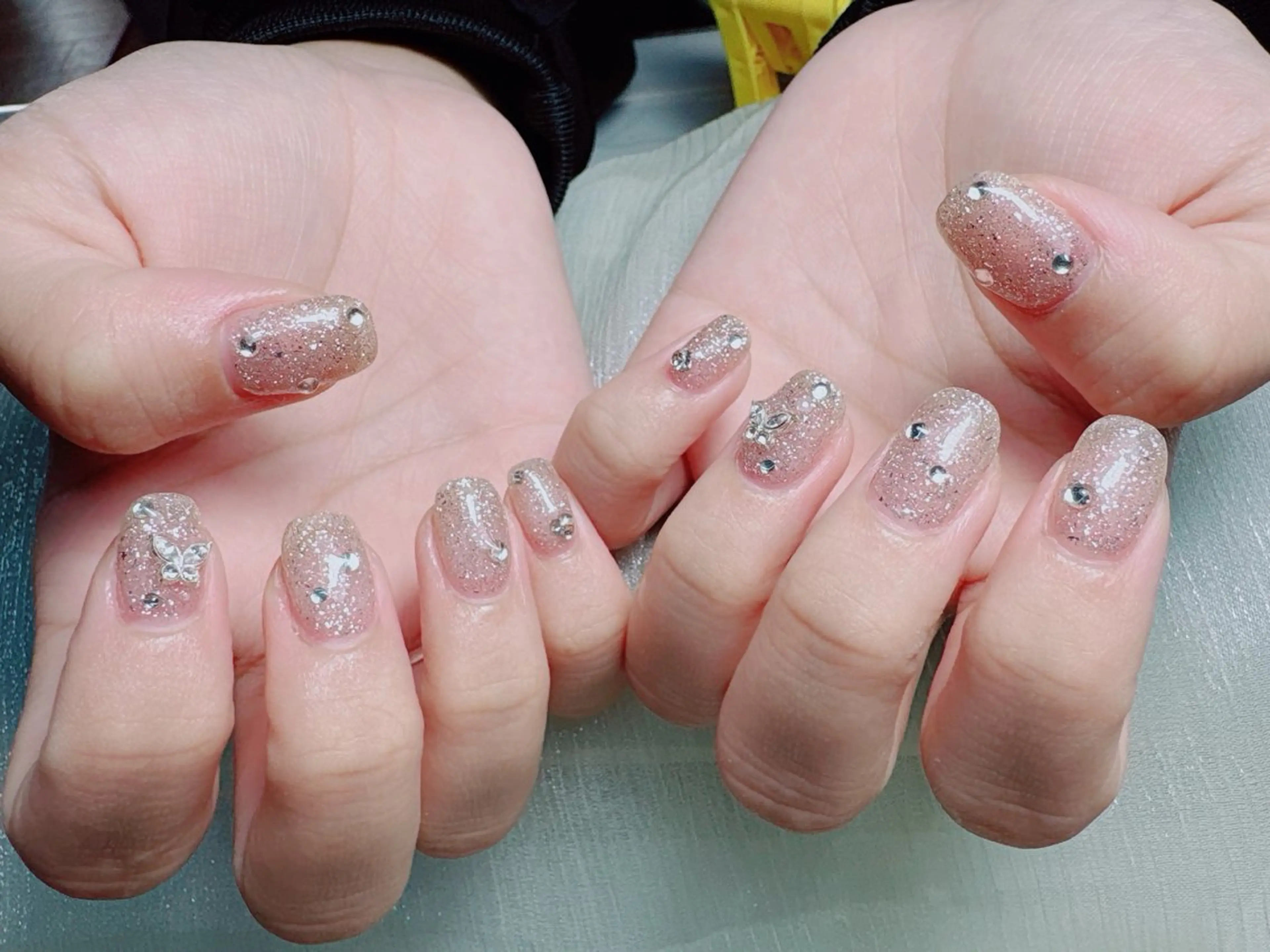 ネイル ハンドネイル Yuxi Beauty salon 【ユーシィー ビューティ サロン】所属・ユーシーネイルサロン 池田公園店のネイルデザイン