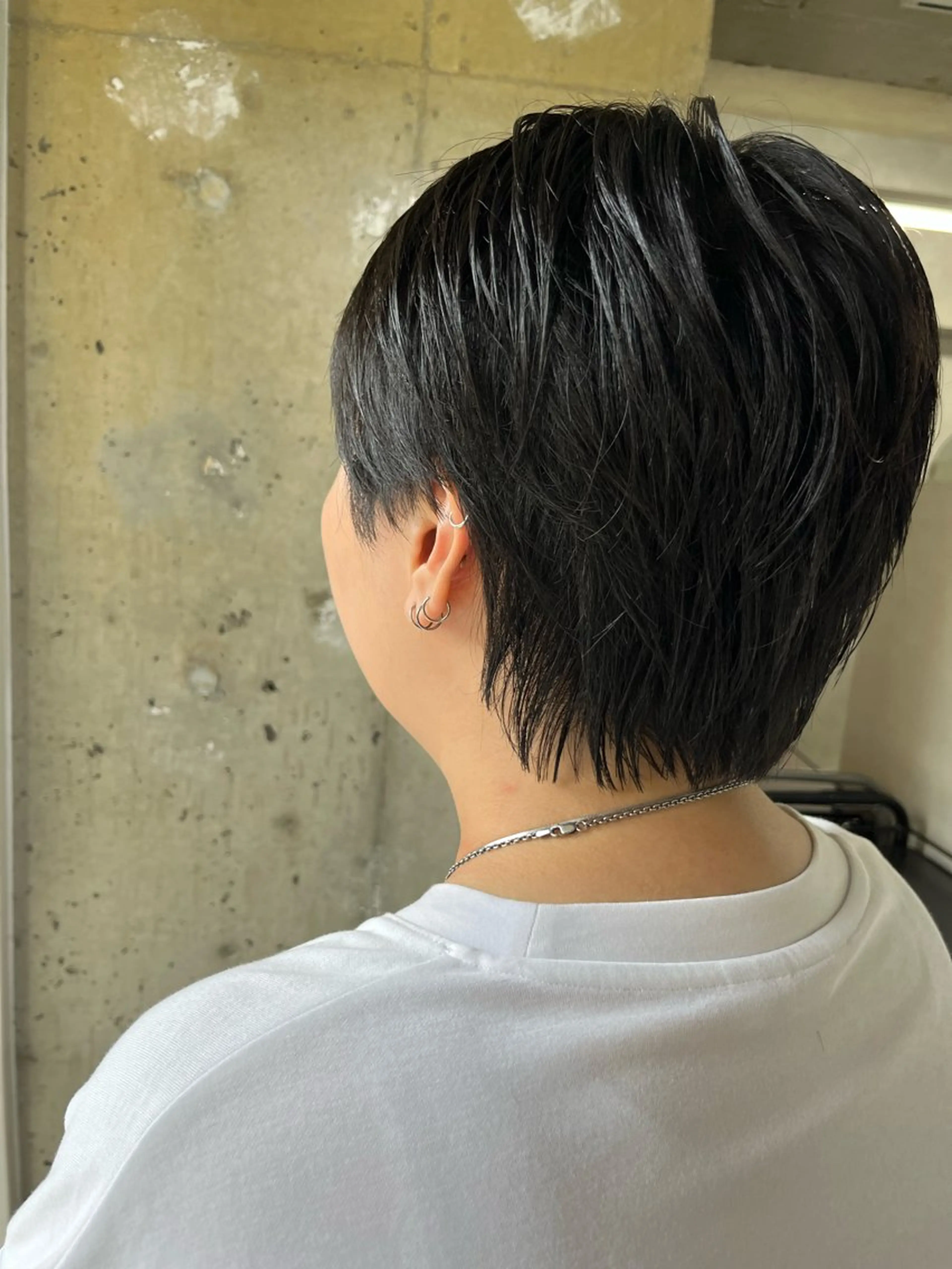 ショート anon Loemのヘアスタイル