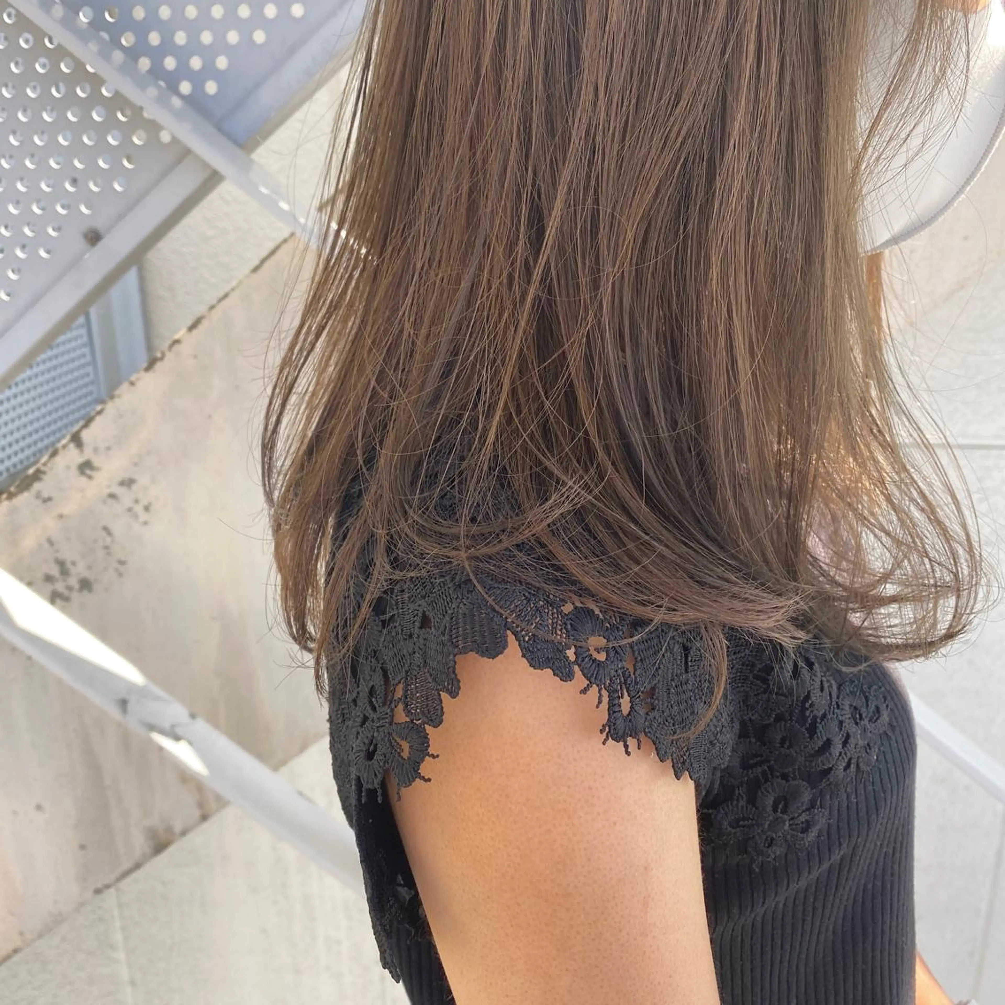 ミディアム カラー 韓国ヘア顔周りカット 艶髪ベージュtamaのヘアスタイル