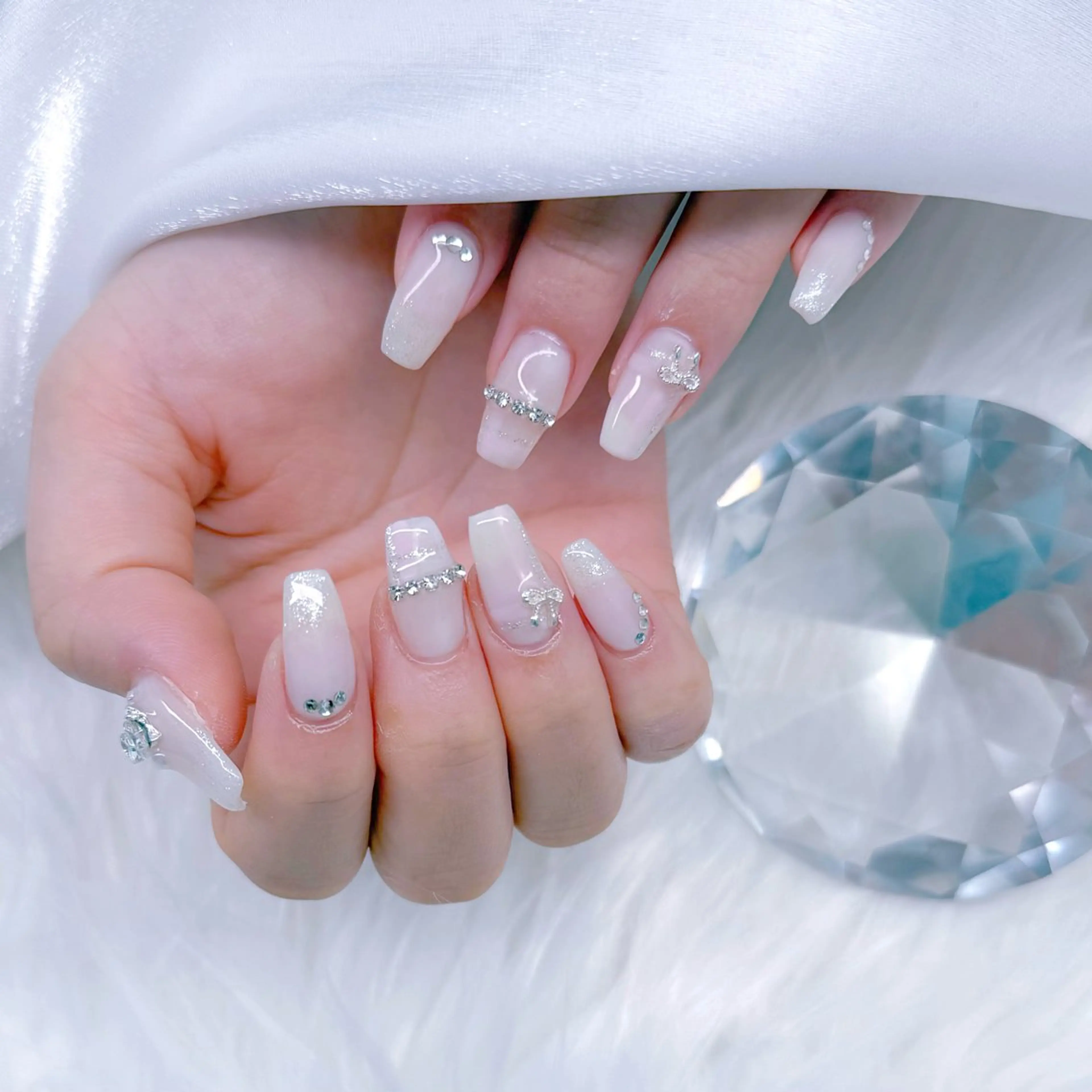 ネイル ハンドネイル Romymoon nail帆南☾ ໋のネイルデザイン