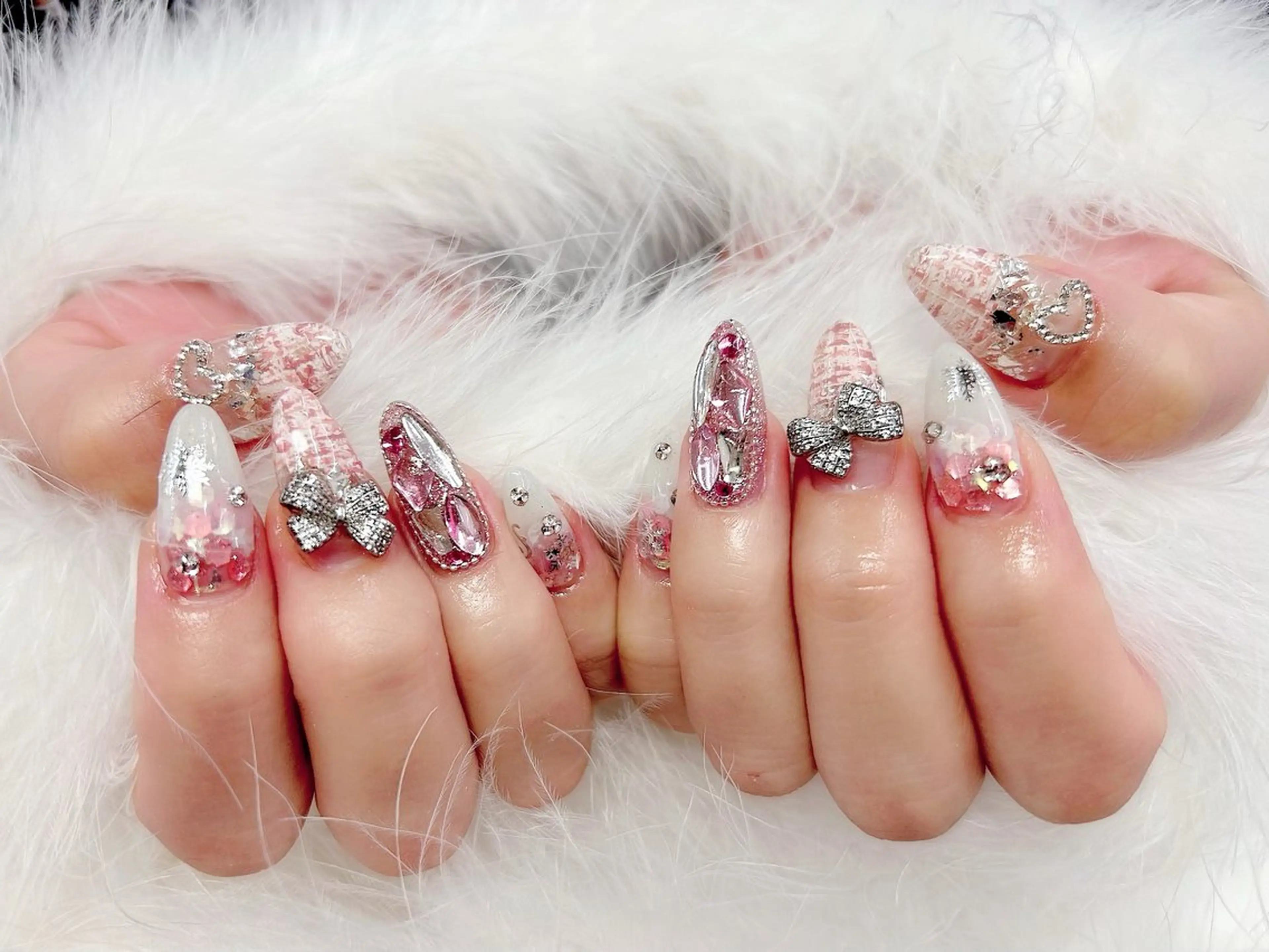 ネイル ネイルサロンクイーン 東京/新宿/大久保のネイルデザイン