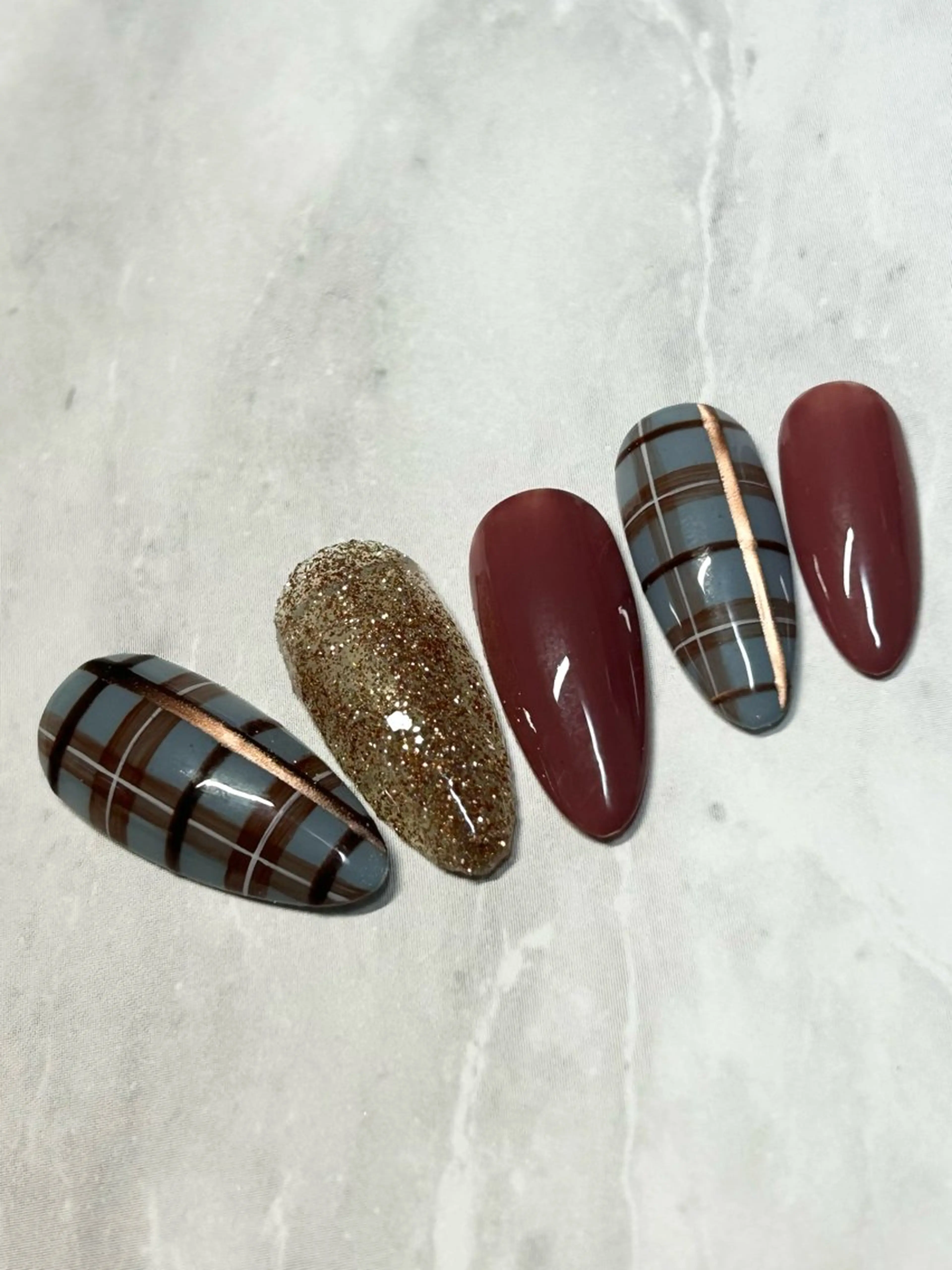 ネイル ハンドネイル Meteor NAILのネイルデザイン