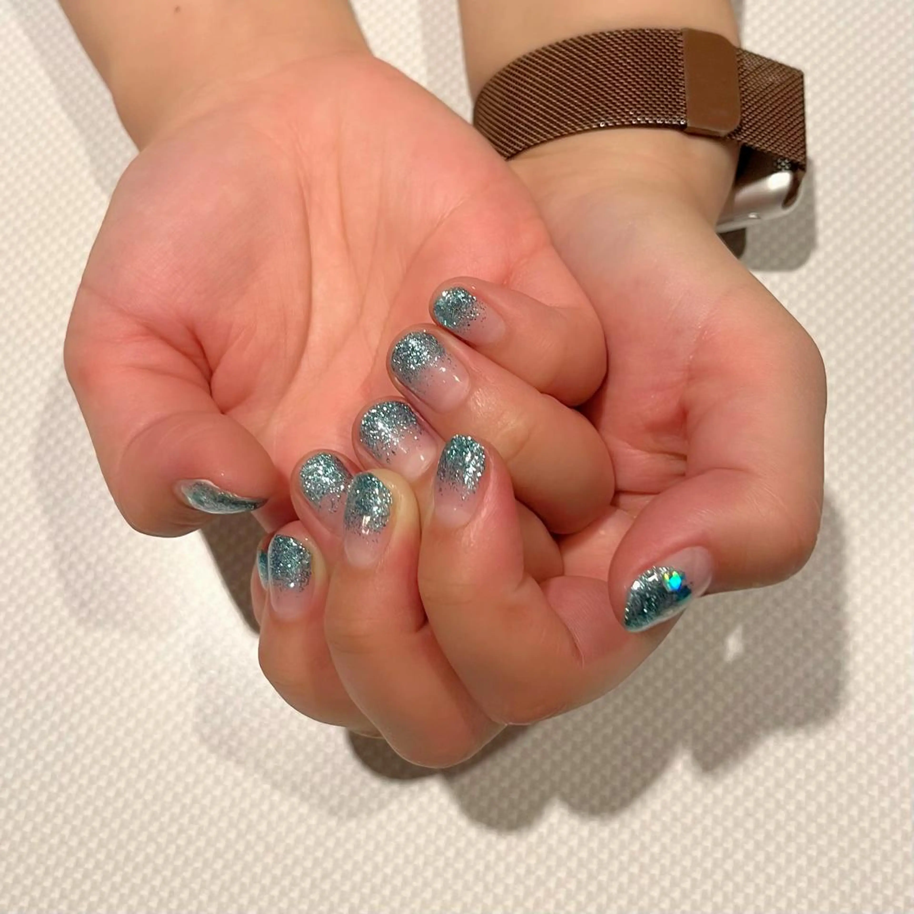 ネイル グラデーション ラメ(グリッター) ラメグラデーション ハンドネイル 自爪育成/深爪矯正 mikiのネイルデザイン