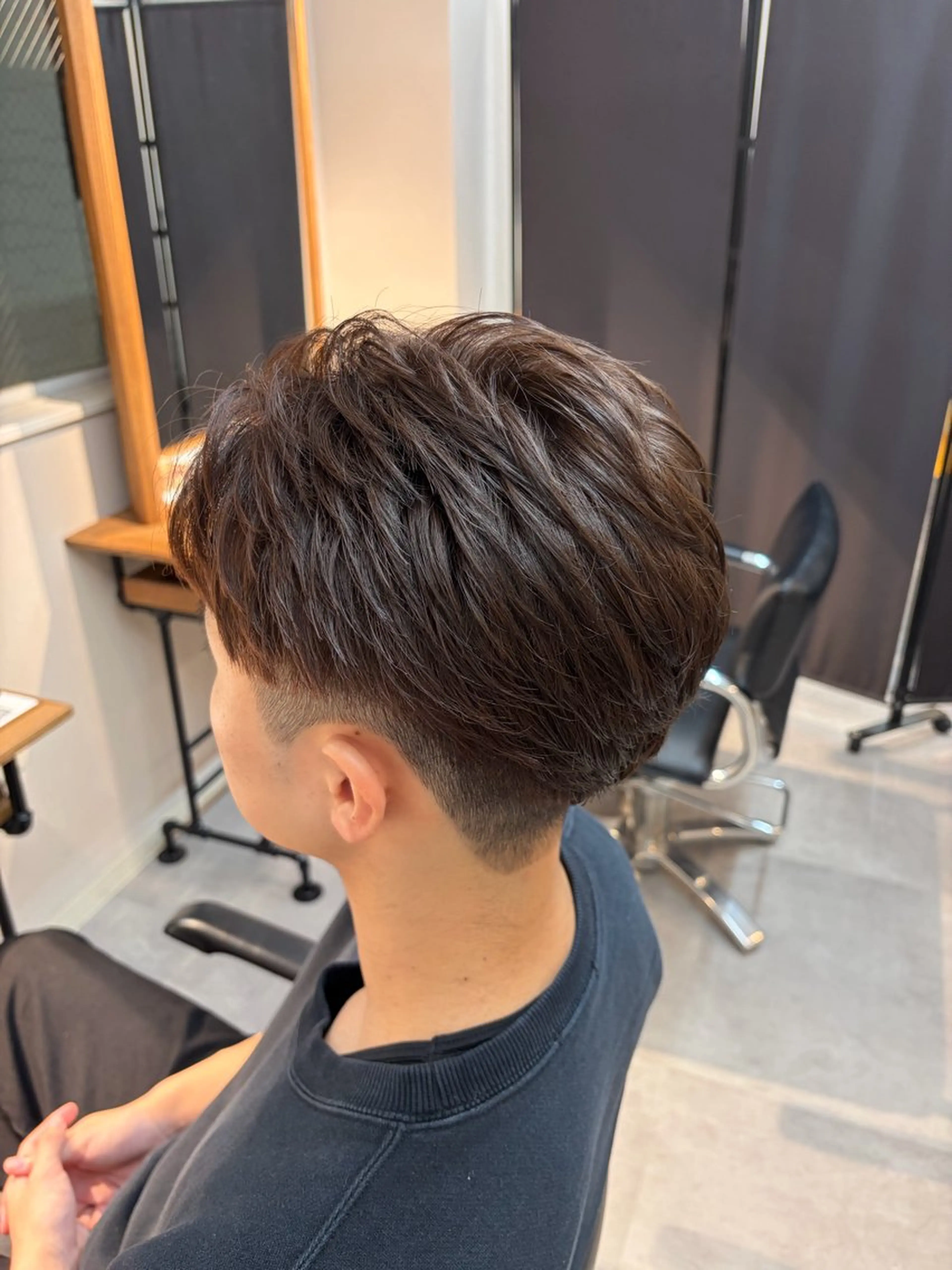 カラー メンズ ブラウンカラー ダークブラウン カット ヘアカラー SERI /メンズ /カラーモデル募集中のヘアスタイル