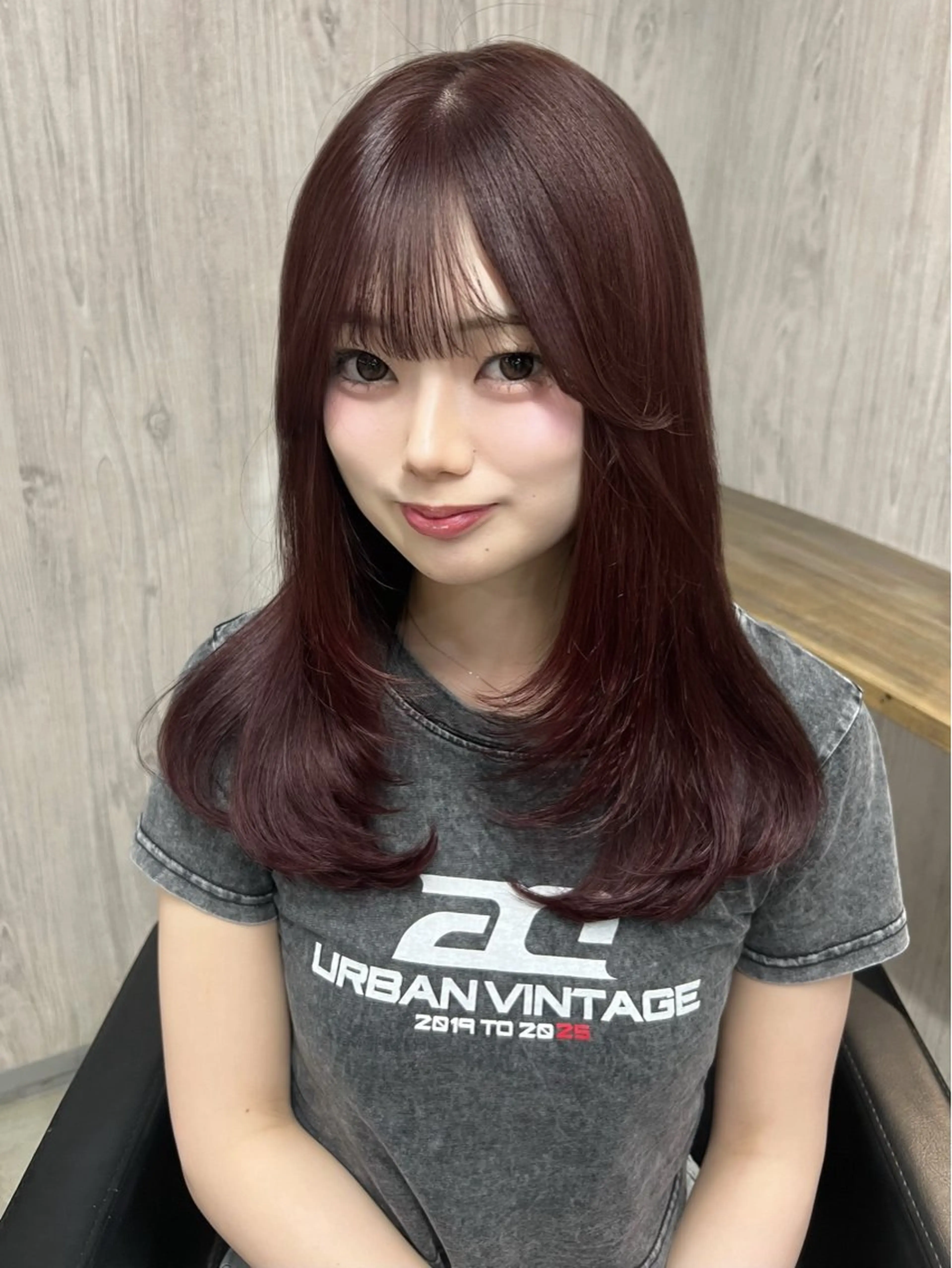 セミロング 顔まわりレイヤー 顔周りカット レイヤーカット カット ヘアカラー lafit kaedeのヘアスタイル