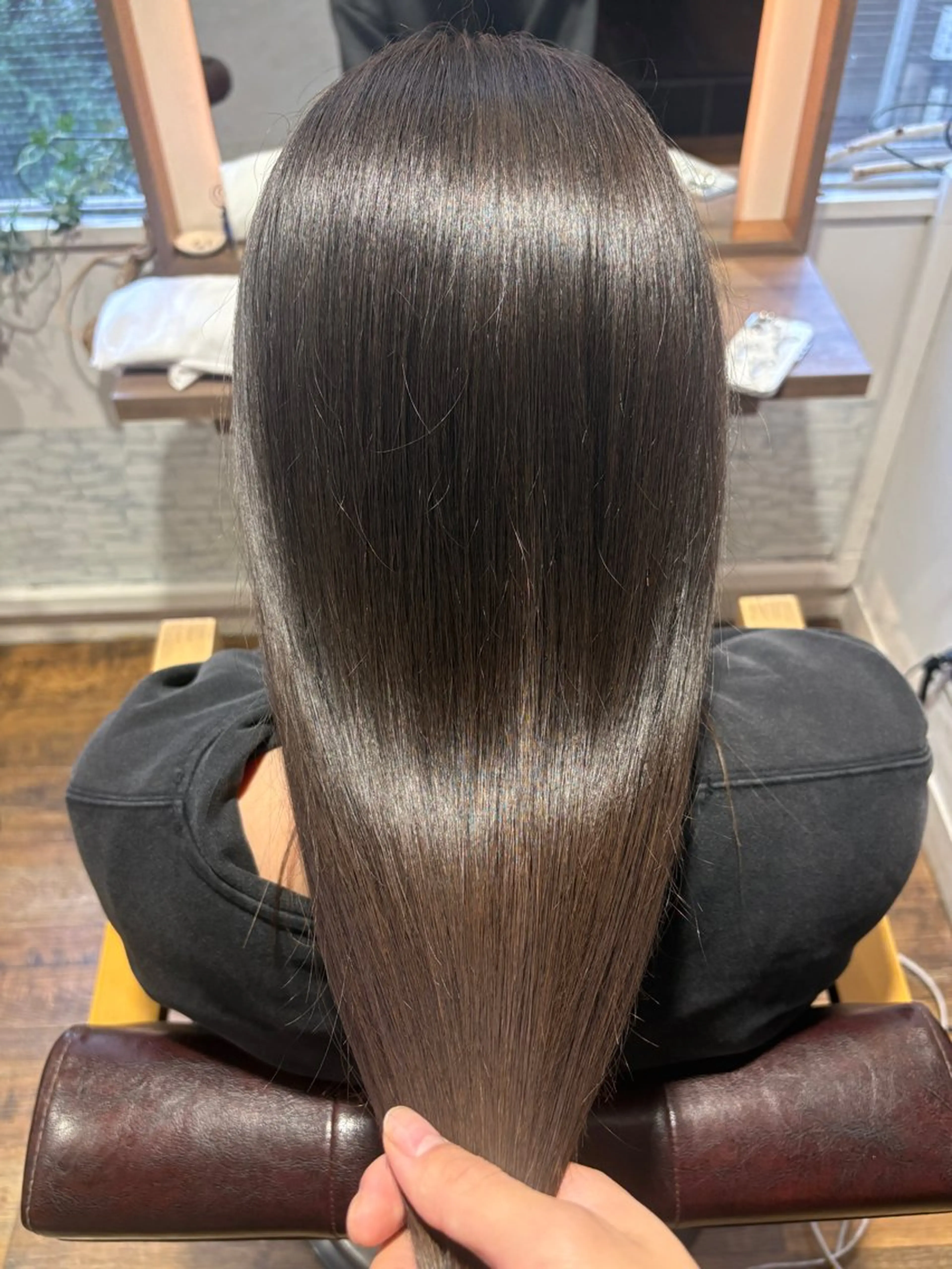 ロング 縮毛矯正 Rito 縮毛矯正のヘアスタイル