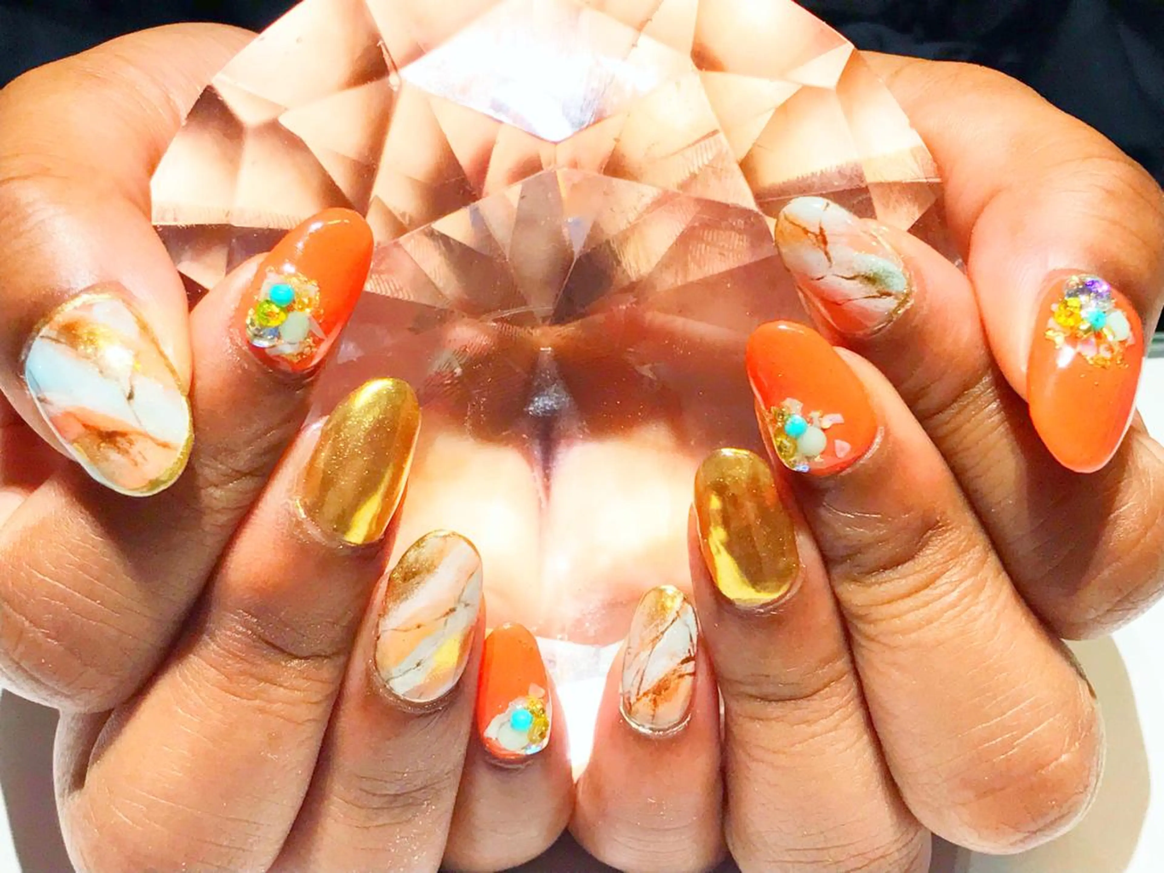 ネイル オレンジ YUN 💅のネイルデザイン