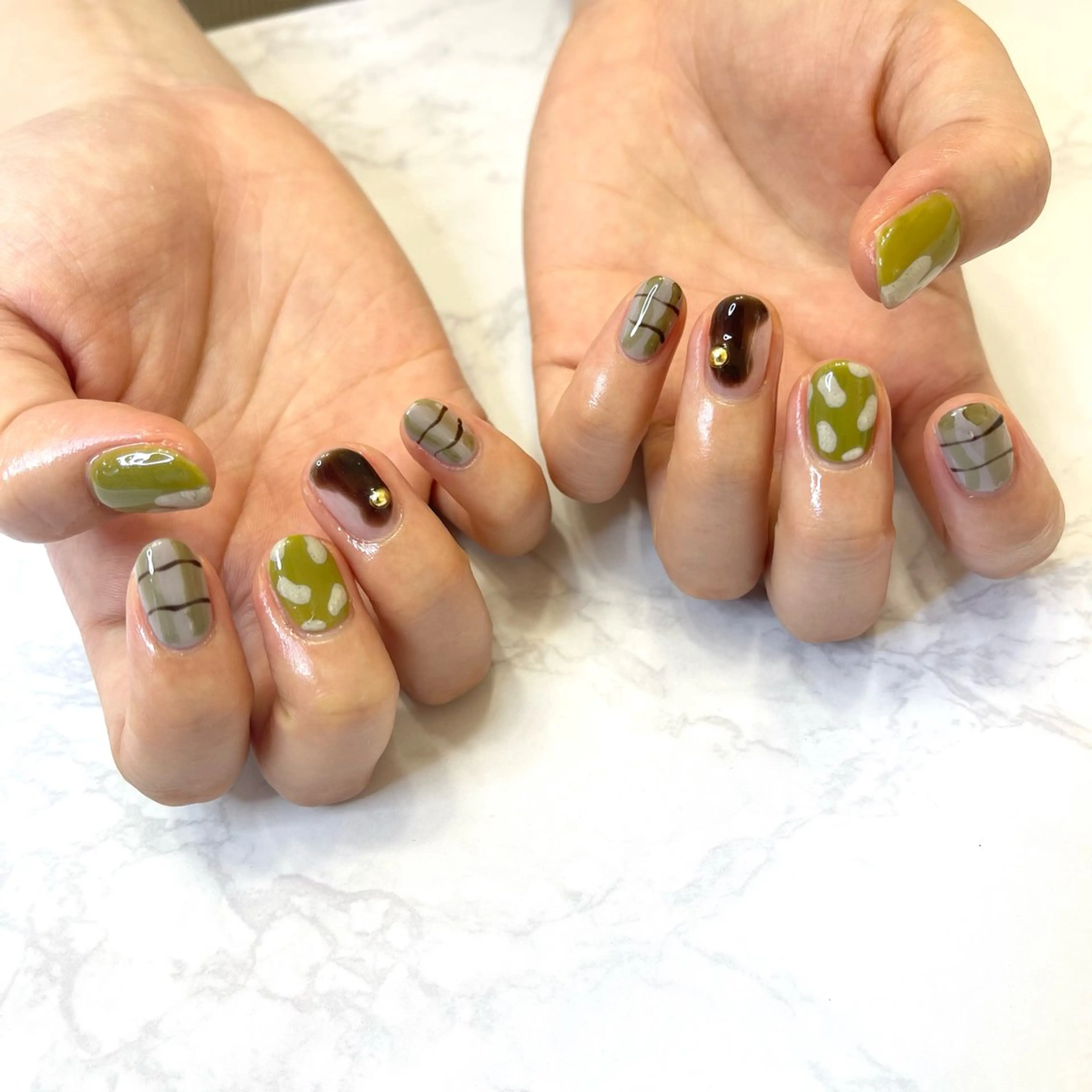 ネイル ハンドネイル Elegancia. Hiromiのネイルデザイン