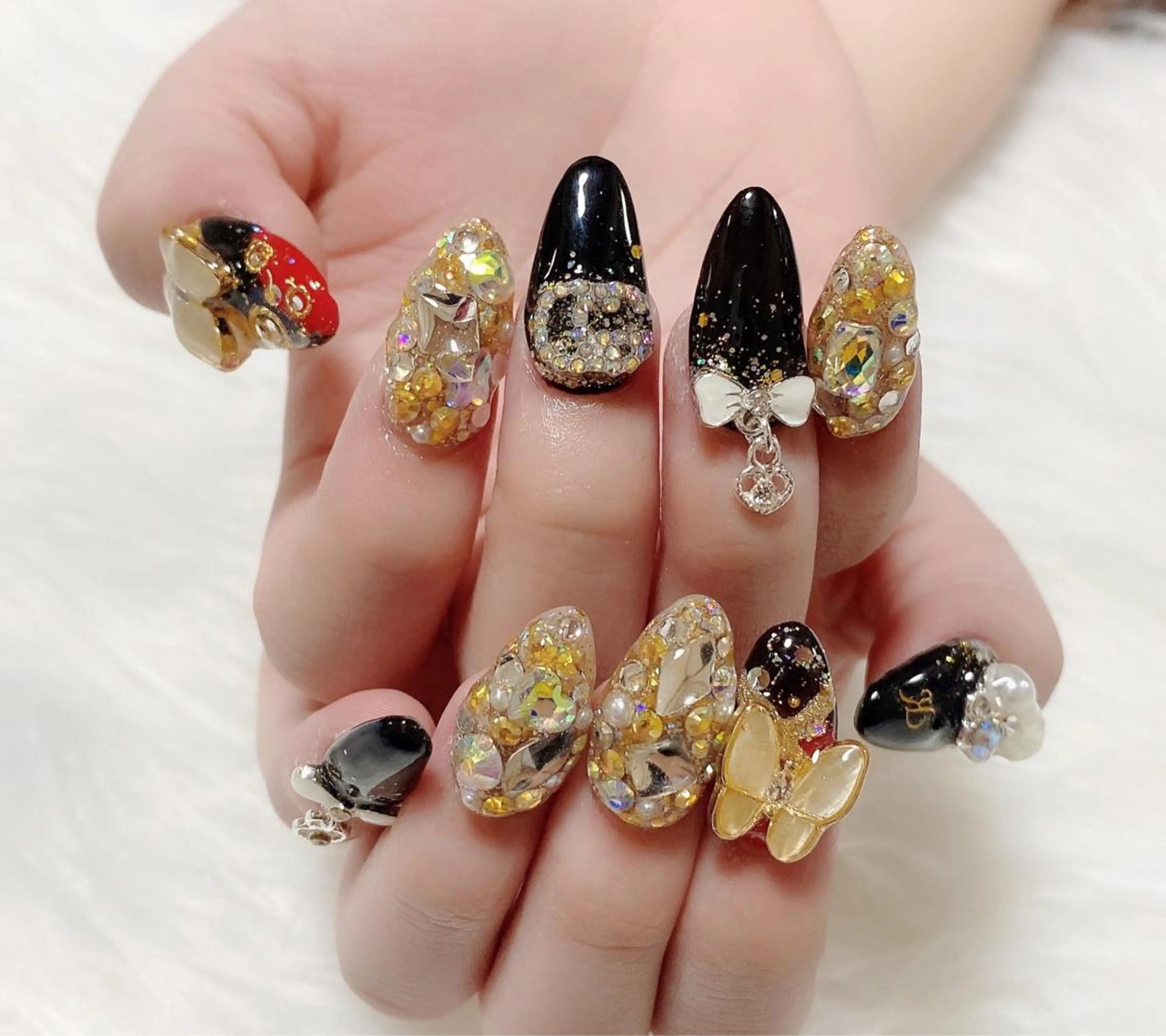 ネイル ミントネイルサロン所属・M 🌟メンズネイリストのネイルデザイン