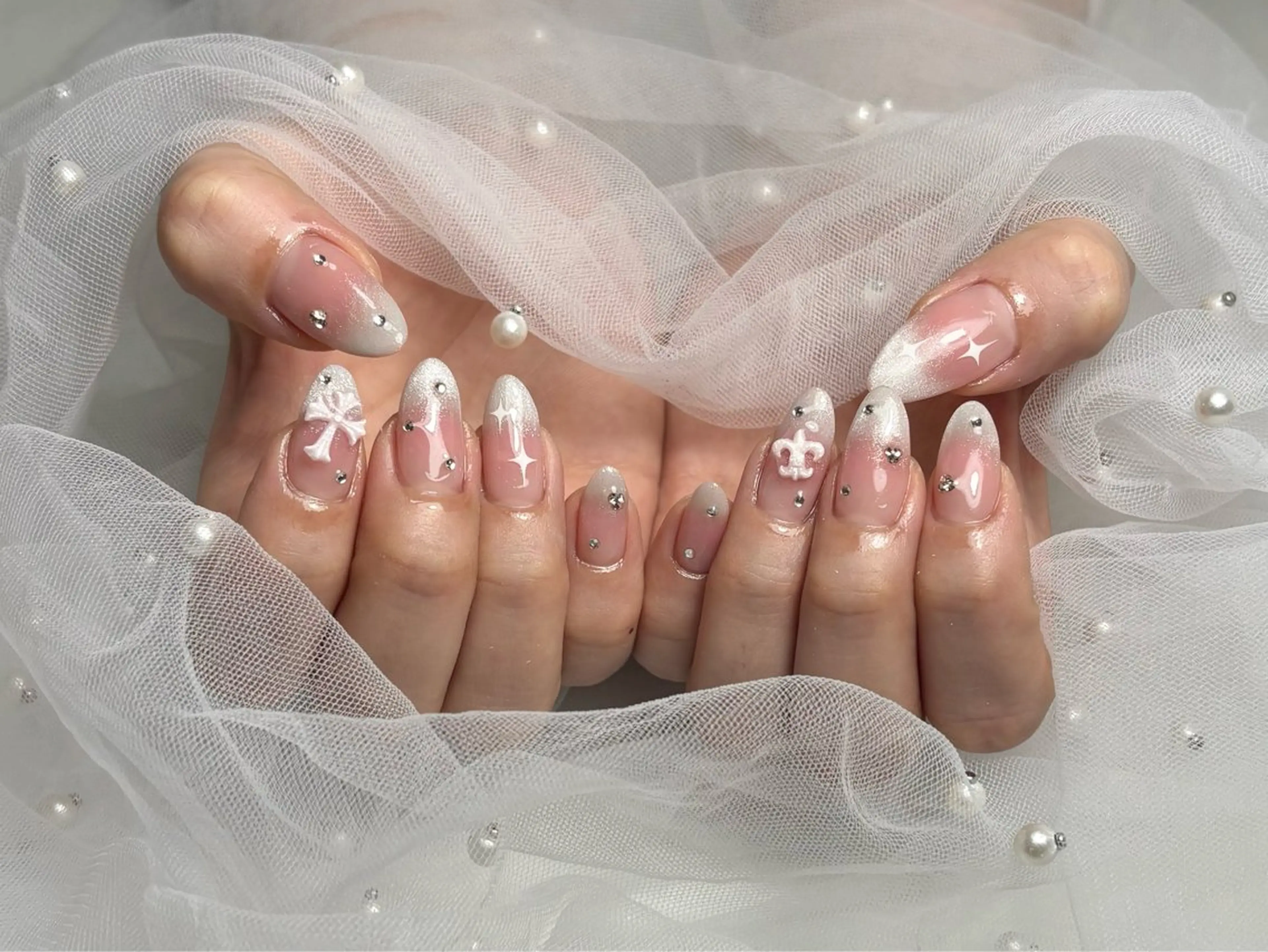 ネイル マグネットネイル ハンドネイル 🦋 Rina🦋のネイルデザイン