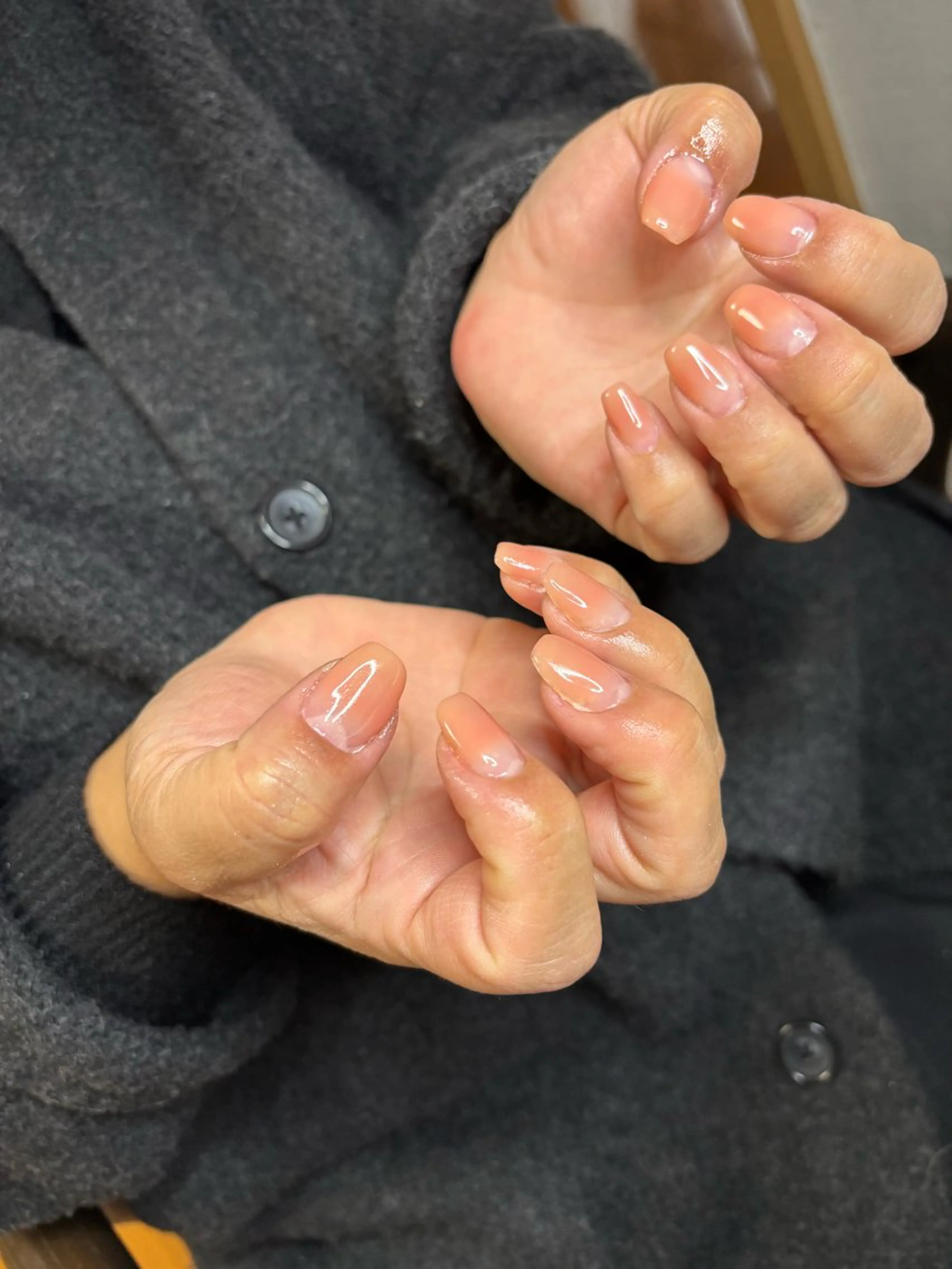 ネイル グラデーション ハンドネイル 川島 梨沙のネイルデザイン