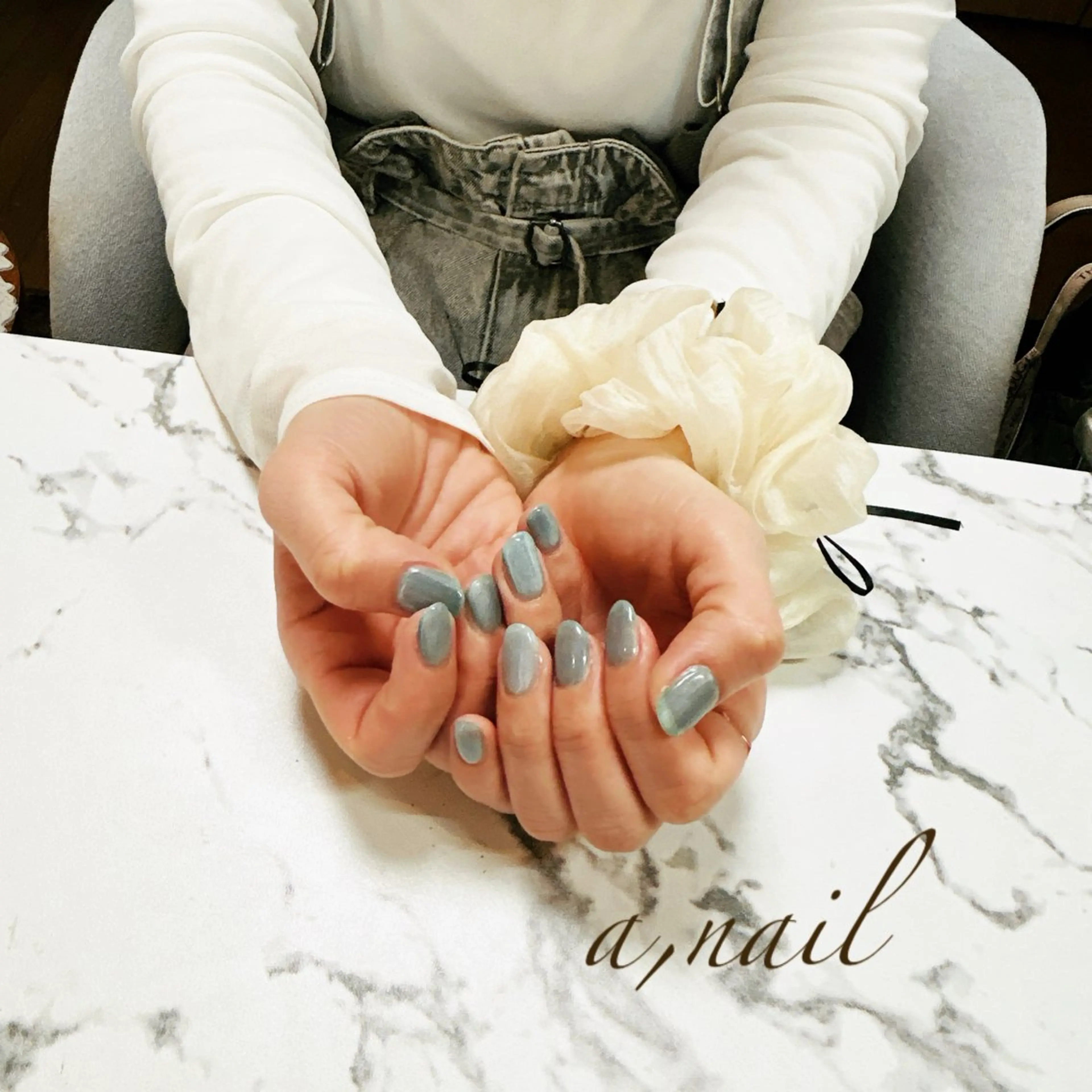 ネイル キラキラネイル マグネットネイル ワンカラーネイル 春ネイル 夏ネイル ハンドネイル ネイルサロン エーネイルのネイルデザイン