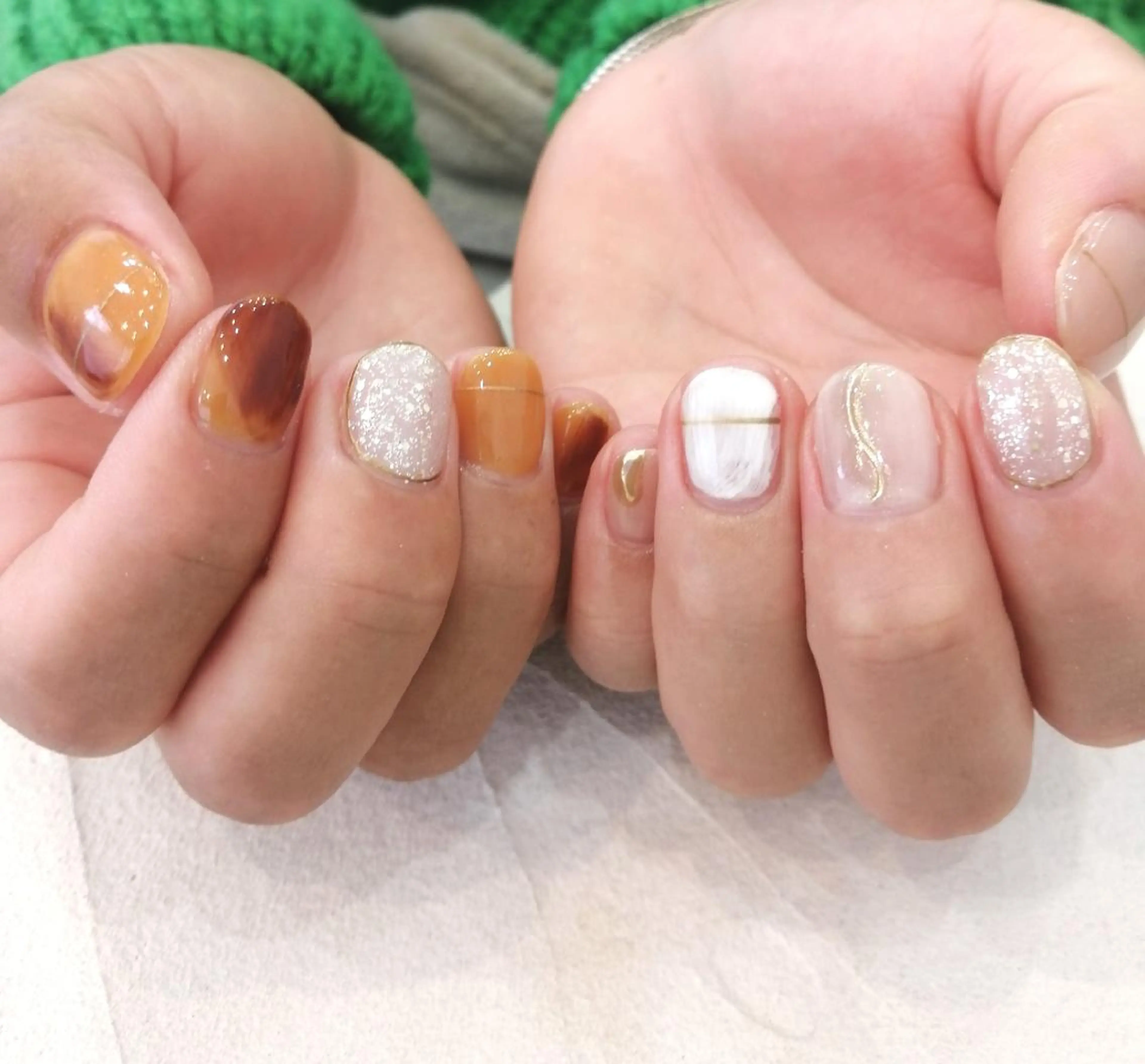 ネイル ニュアンスネイル I.プライベートネイルサロン所属・I.プライベート ネイルサロンの眉毛・アイブロウイメージ