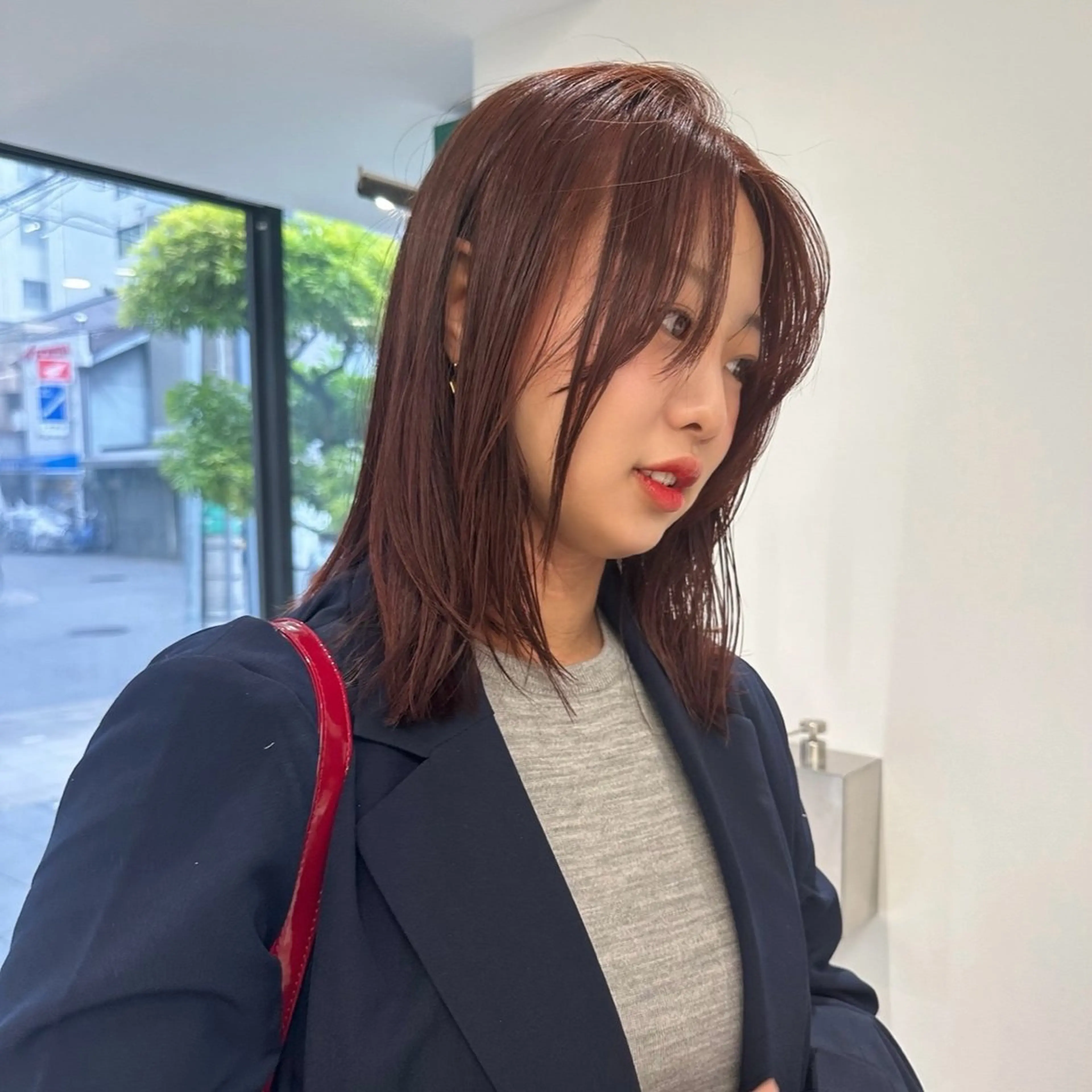 ミディアム カラー ヘアアレンジ ブリーチ ブリーチなしカラー 似合わせカット カット ヘアカラー トリートメント M所属・ハイトーン/透け感 カラー🎀真香のヘアスタイル