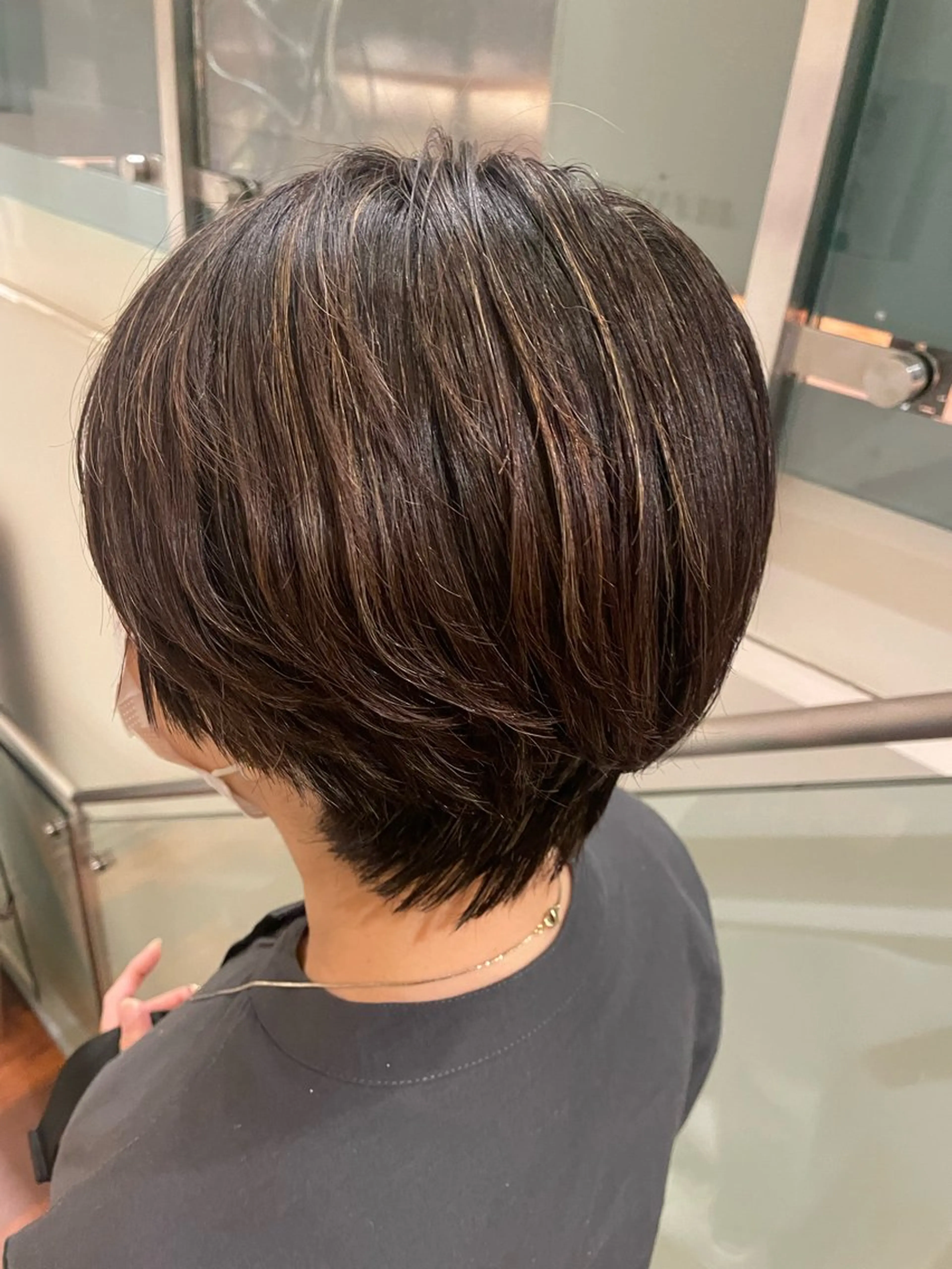 ショート ハイライト カットモデル ヨネダのヘアスタイル