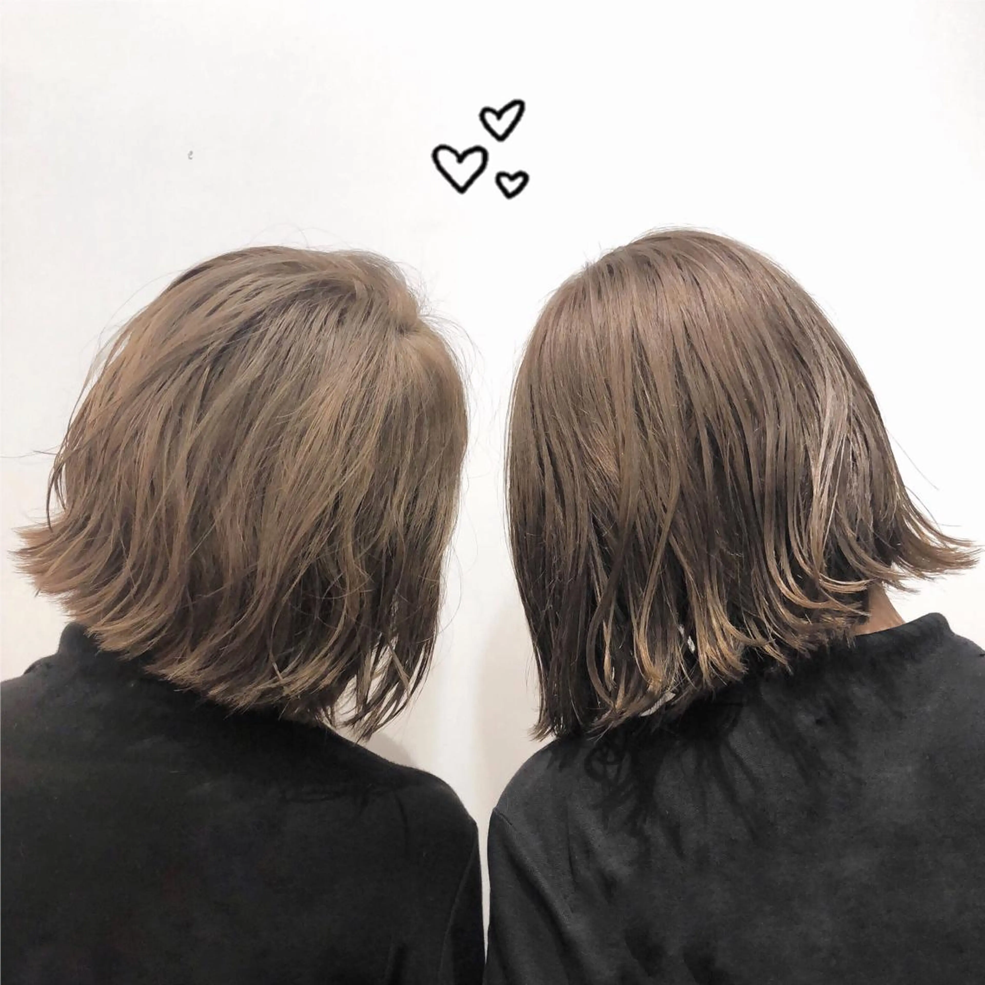 ショート カラー パーマ ヘアアレンジ 切りっぱなしボブ ボブ 外ハネヘア 高橋胡桃🪽 ディレクターのヘアスタイル