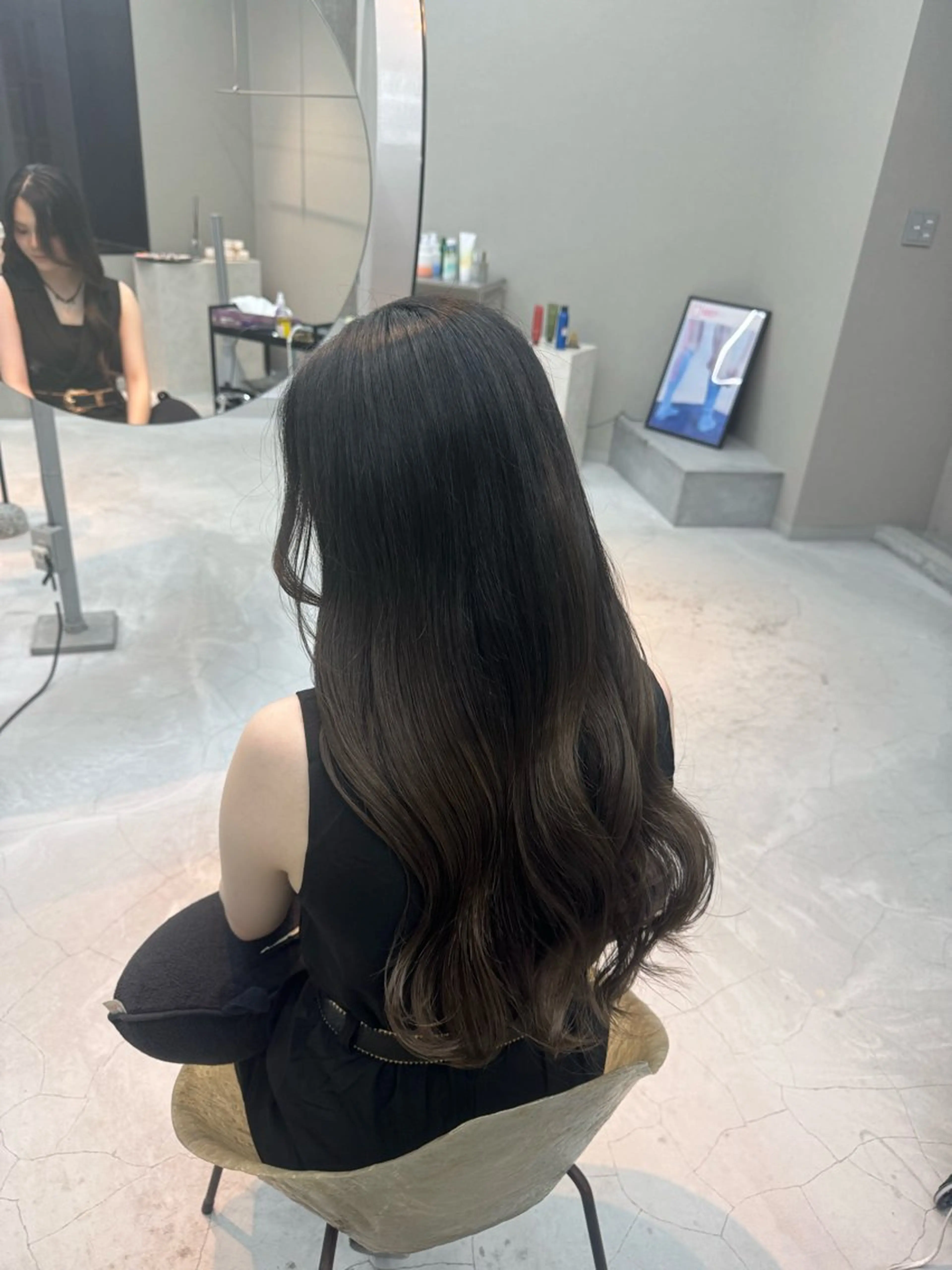 ロング トリートメント ヘアカラー kurune所属・kurune chikaのヘアスタイル