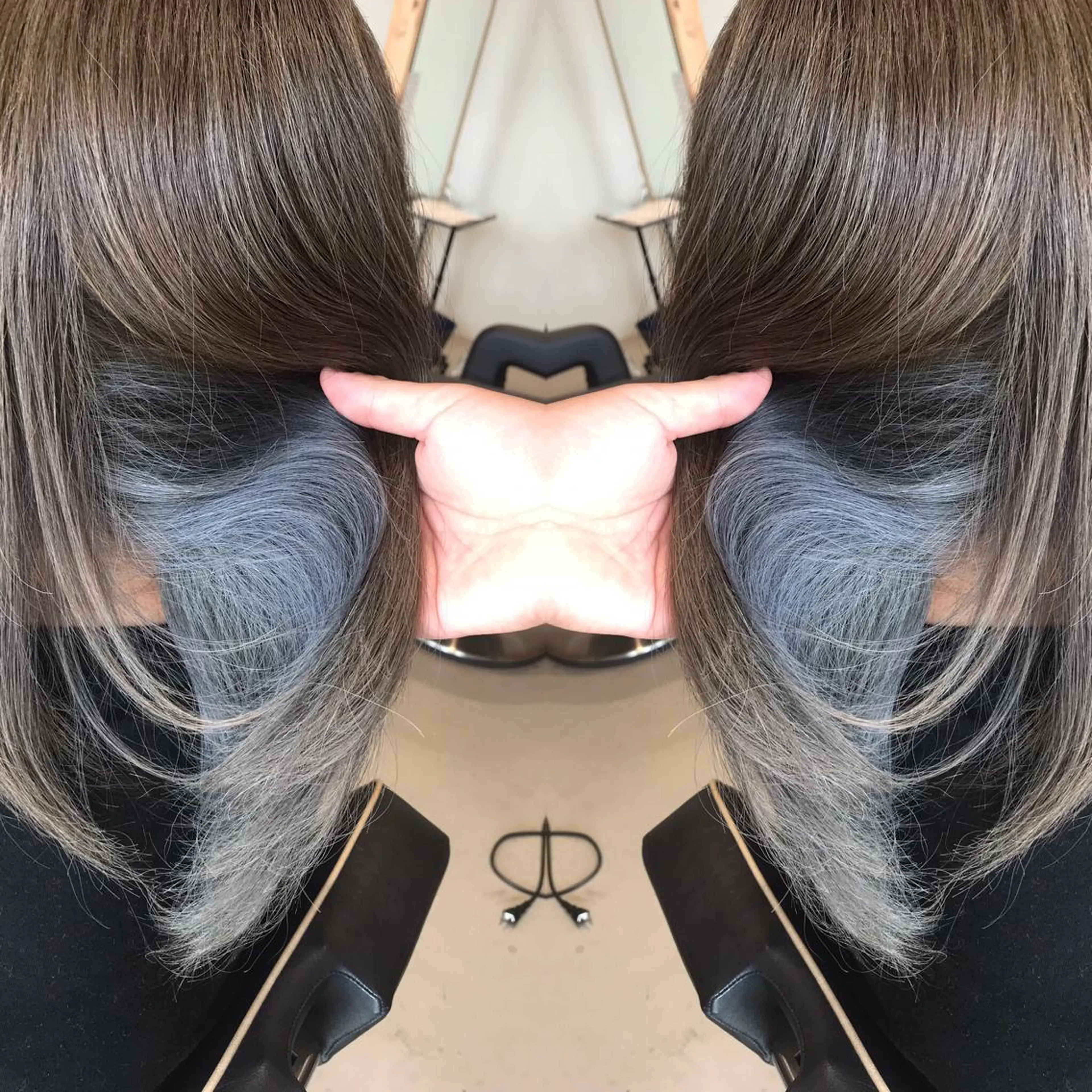 セミロング カラー ブルーカラー グレージュ ヘアカラー 大久保 隆蔵のヘアスタイル