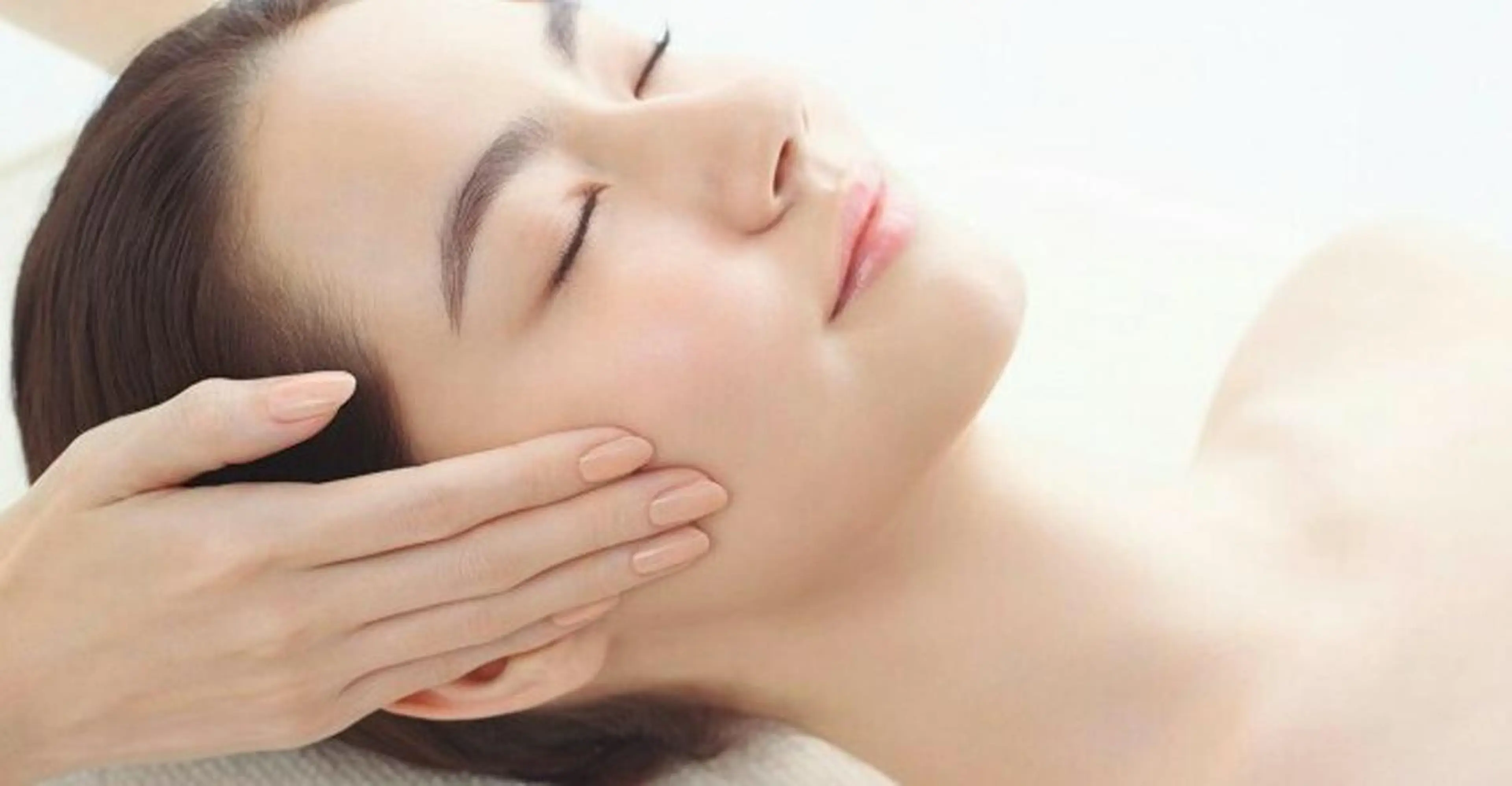 毛穴/ピーリング ララピール/POLAのエステ・リラクイメージ