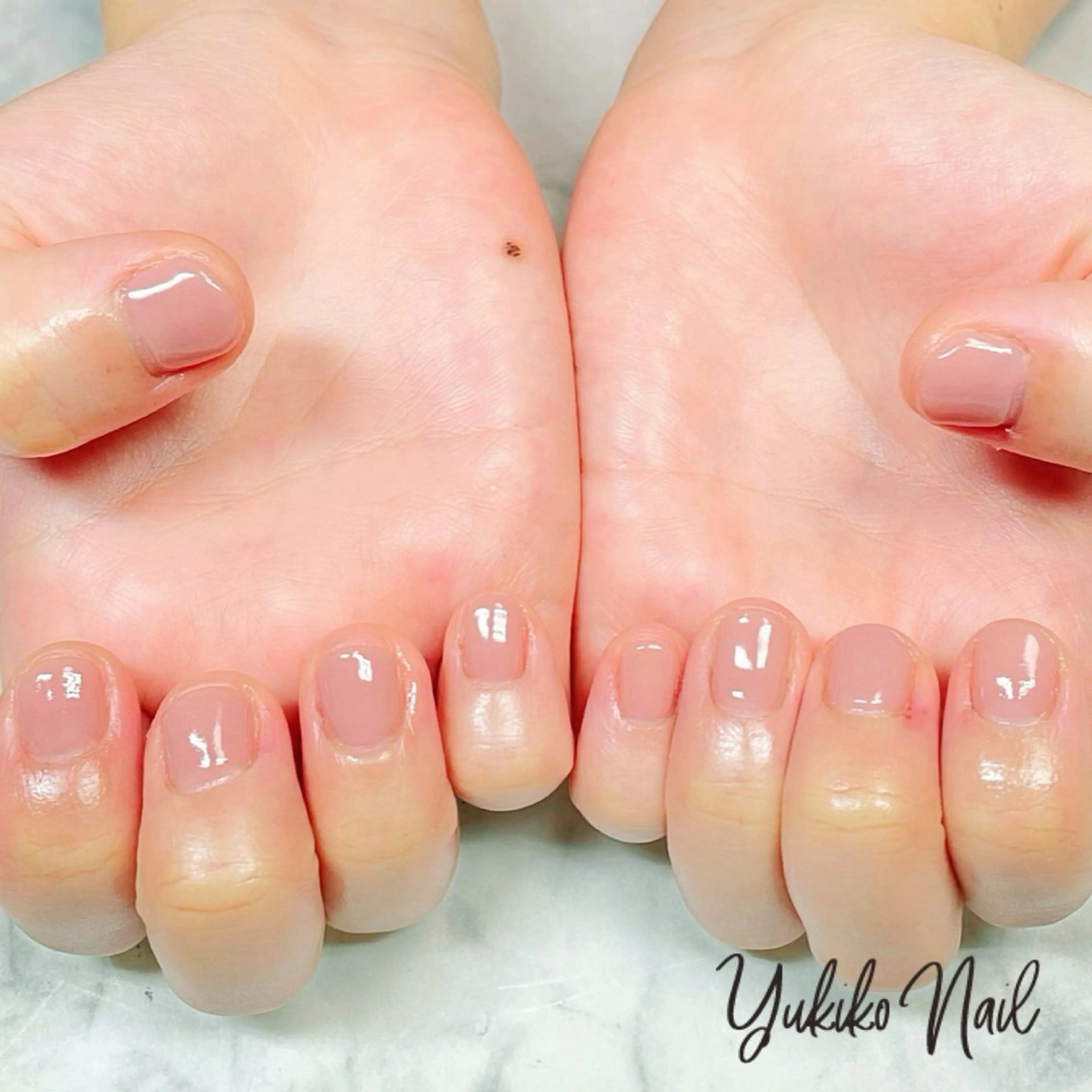 ネイル オフィスネイル ワンカラーネイル シンプルネイル ハンドネイル ユキコ ネイルのネイルデザイン