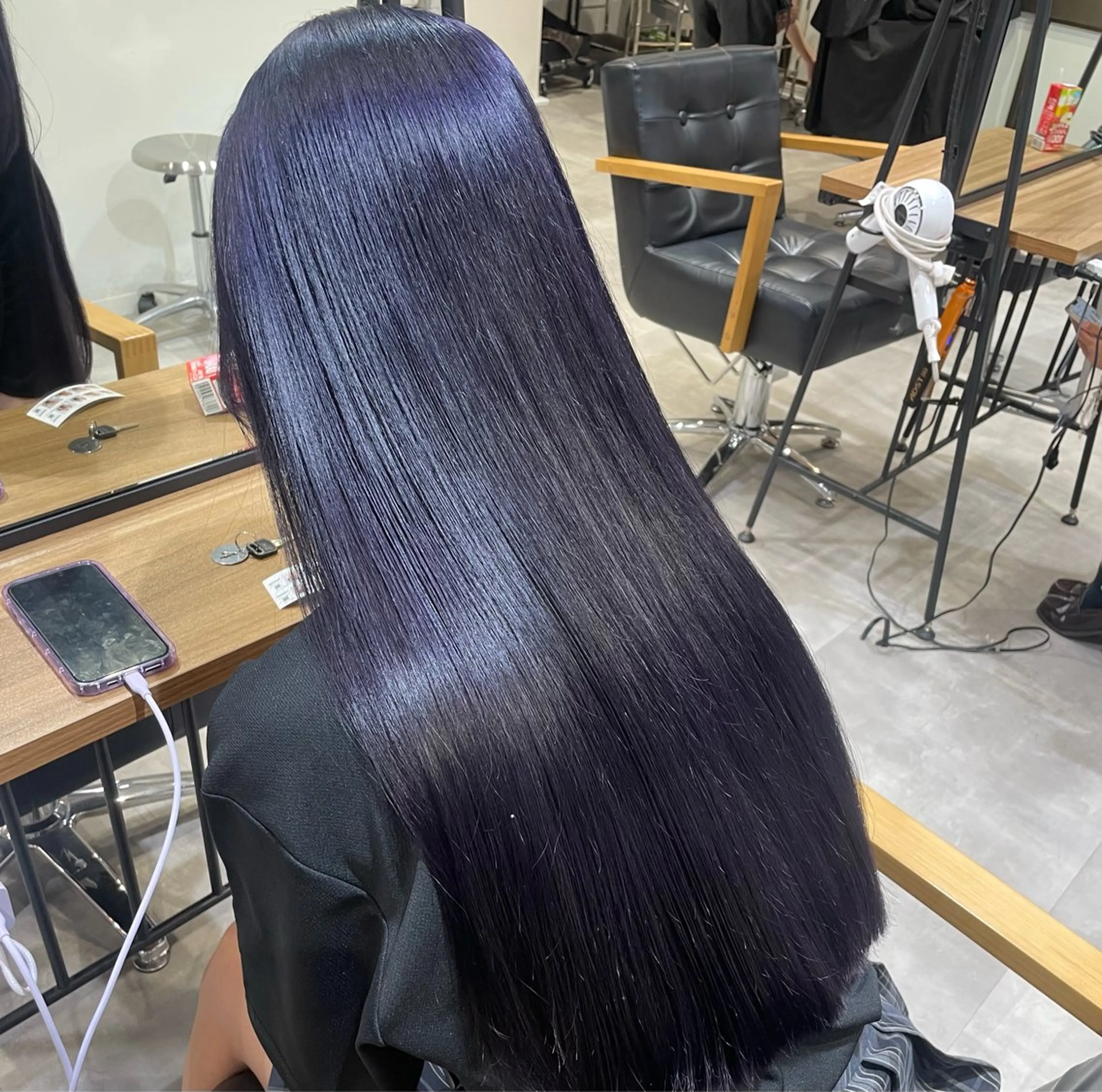 ロング カラー ヘアカラー トリートメント うる艶カラー/ハイト ーン🎀hina🎀のヘアスタイル