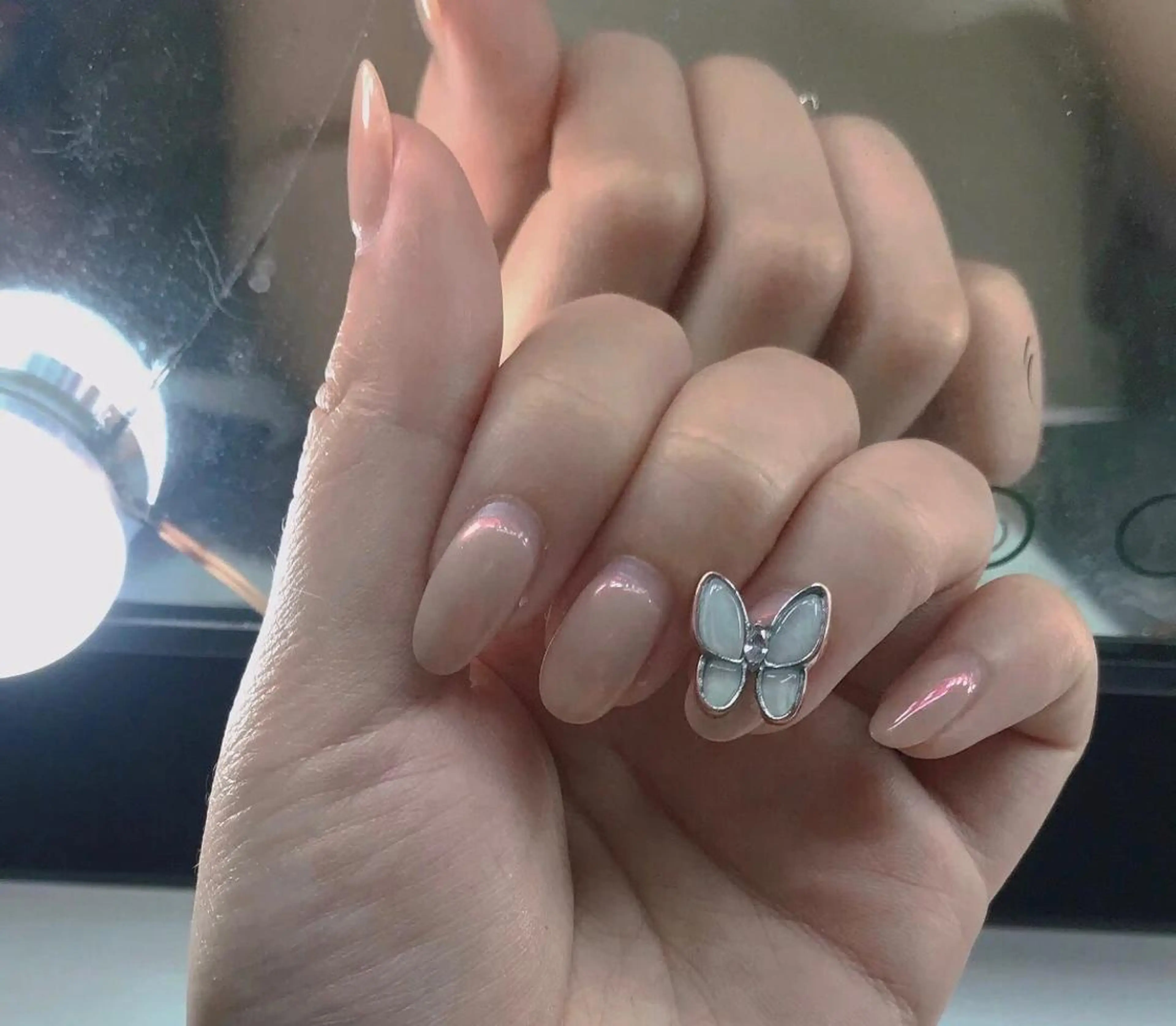 ネイル INF ネイルサロンのネイルデザイン