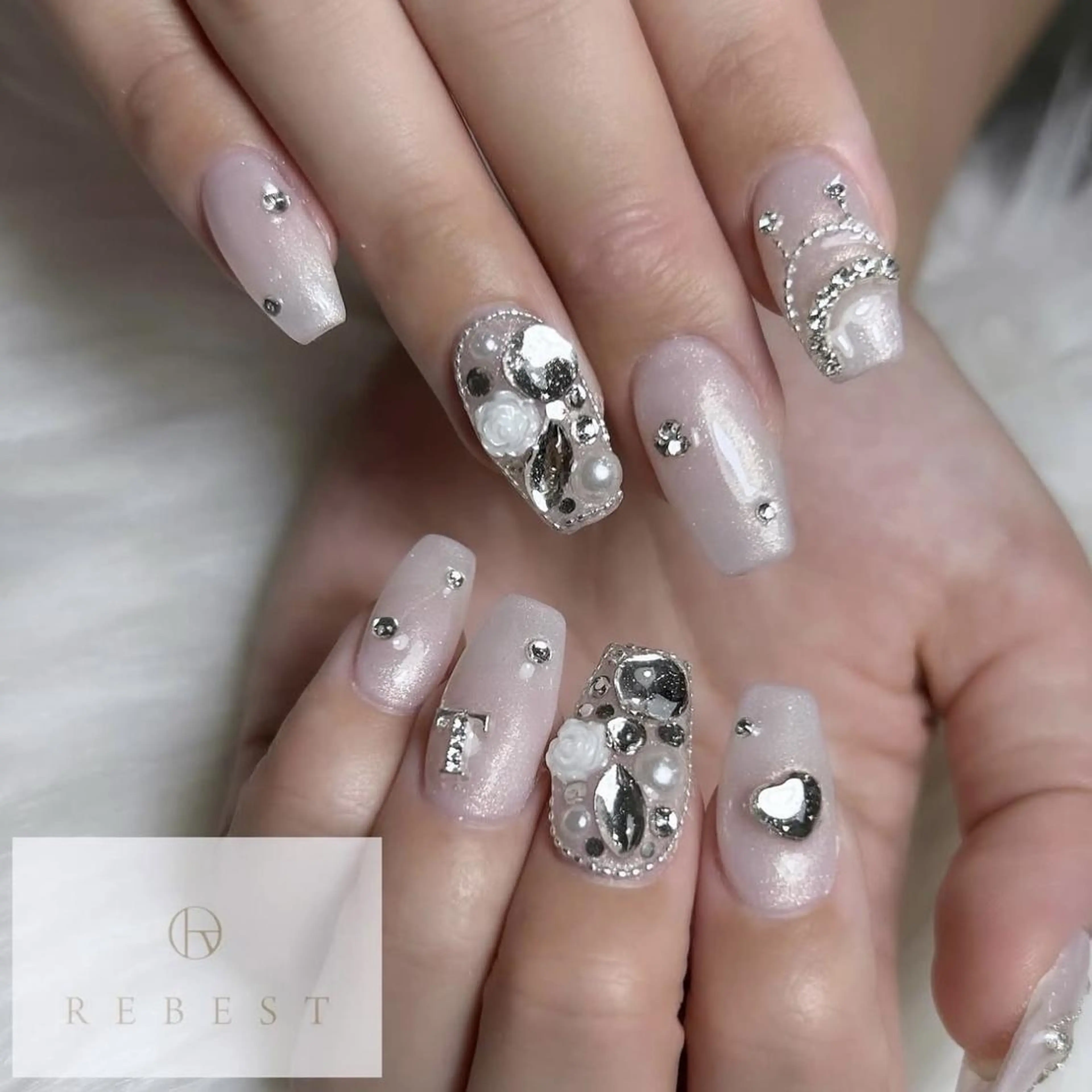 🉐【1日1名様限定】宝石💎ストーン🌻パーツ🎀ミニモ限定🫧パラジェル取扱店の写真