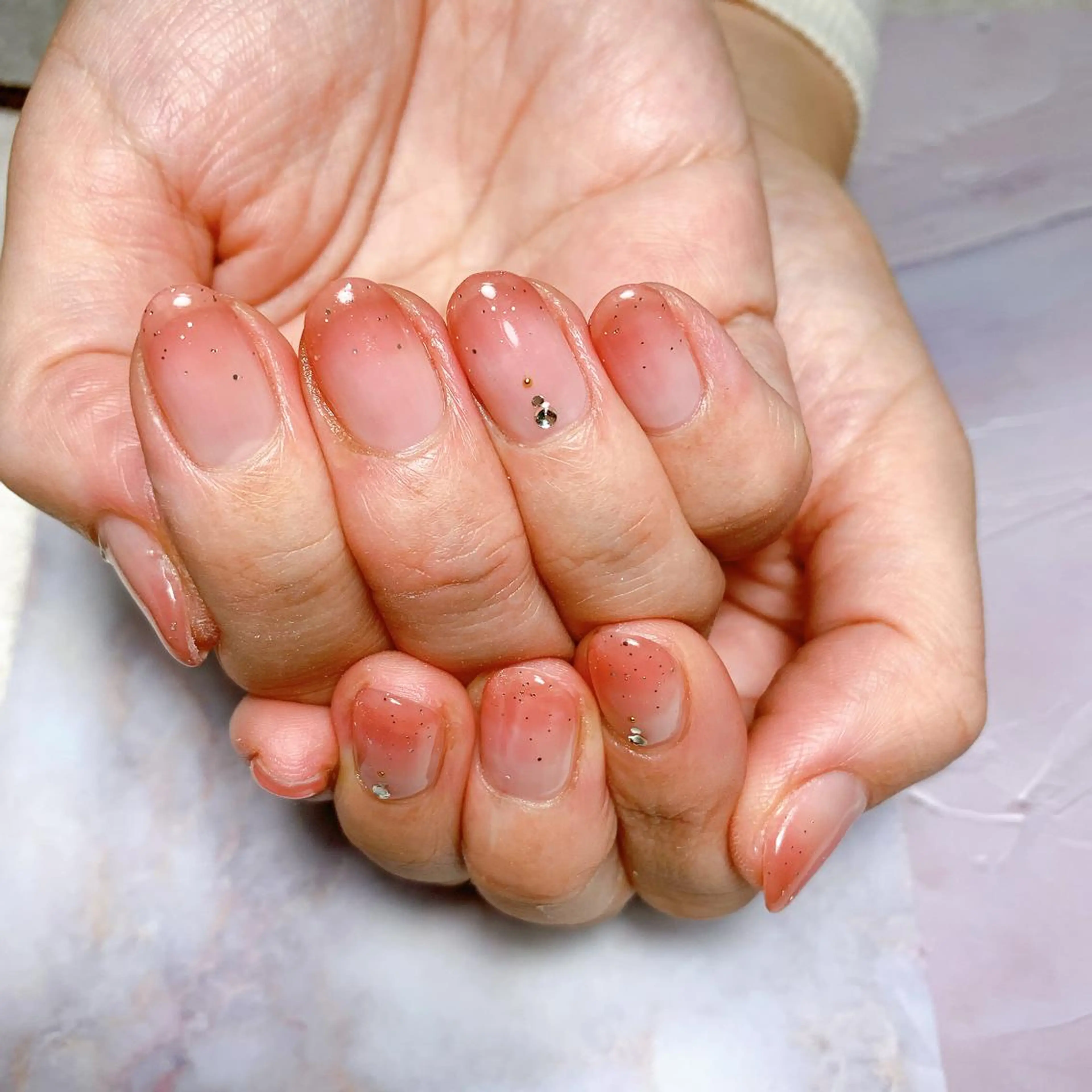 ネイル グラデーション ラメ(グリッター) nailsalon Graciaのネイルデザイン