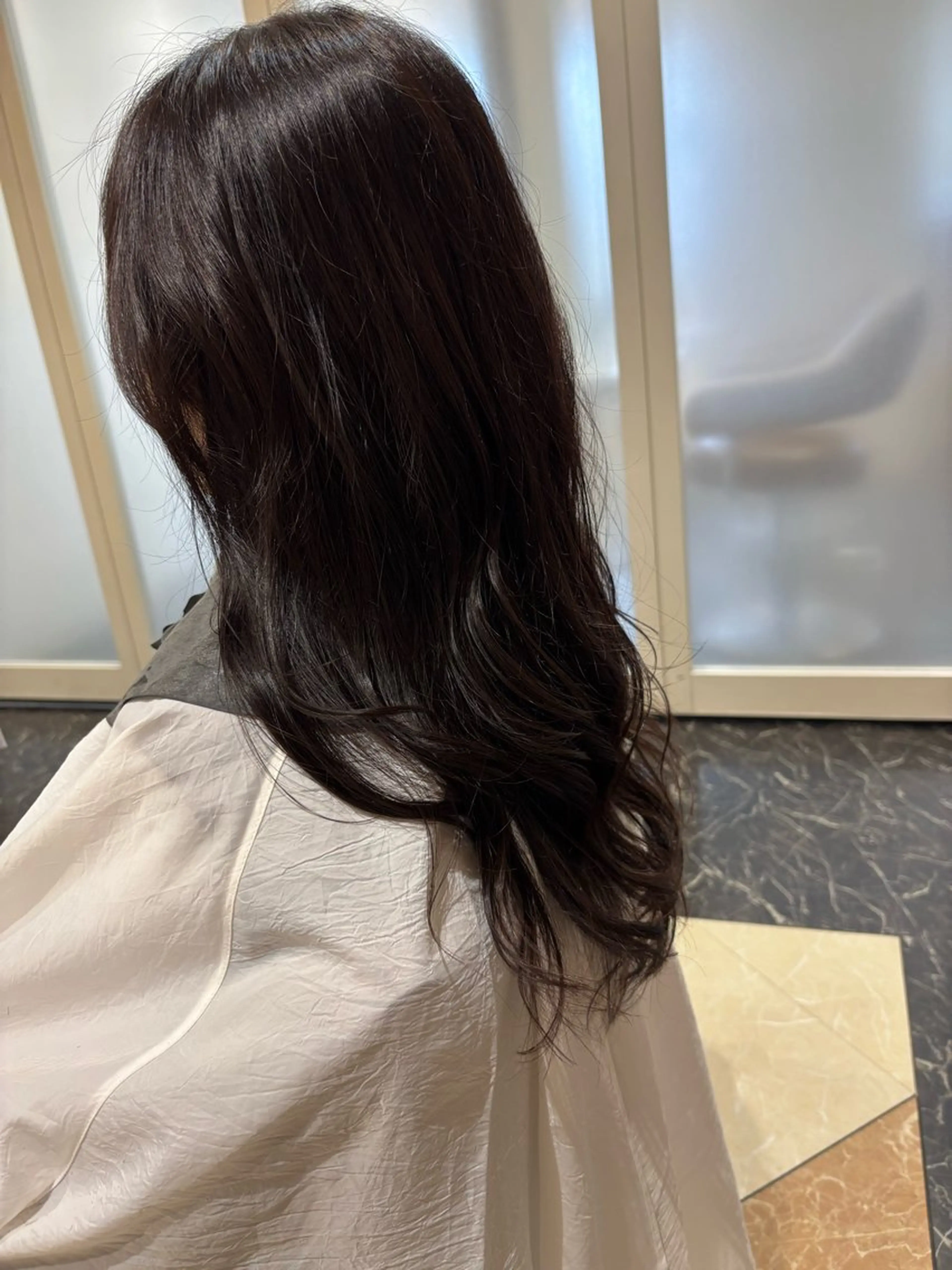 ロング 失敗しないパーマ 赤塚雄輝のヘアスタイル