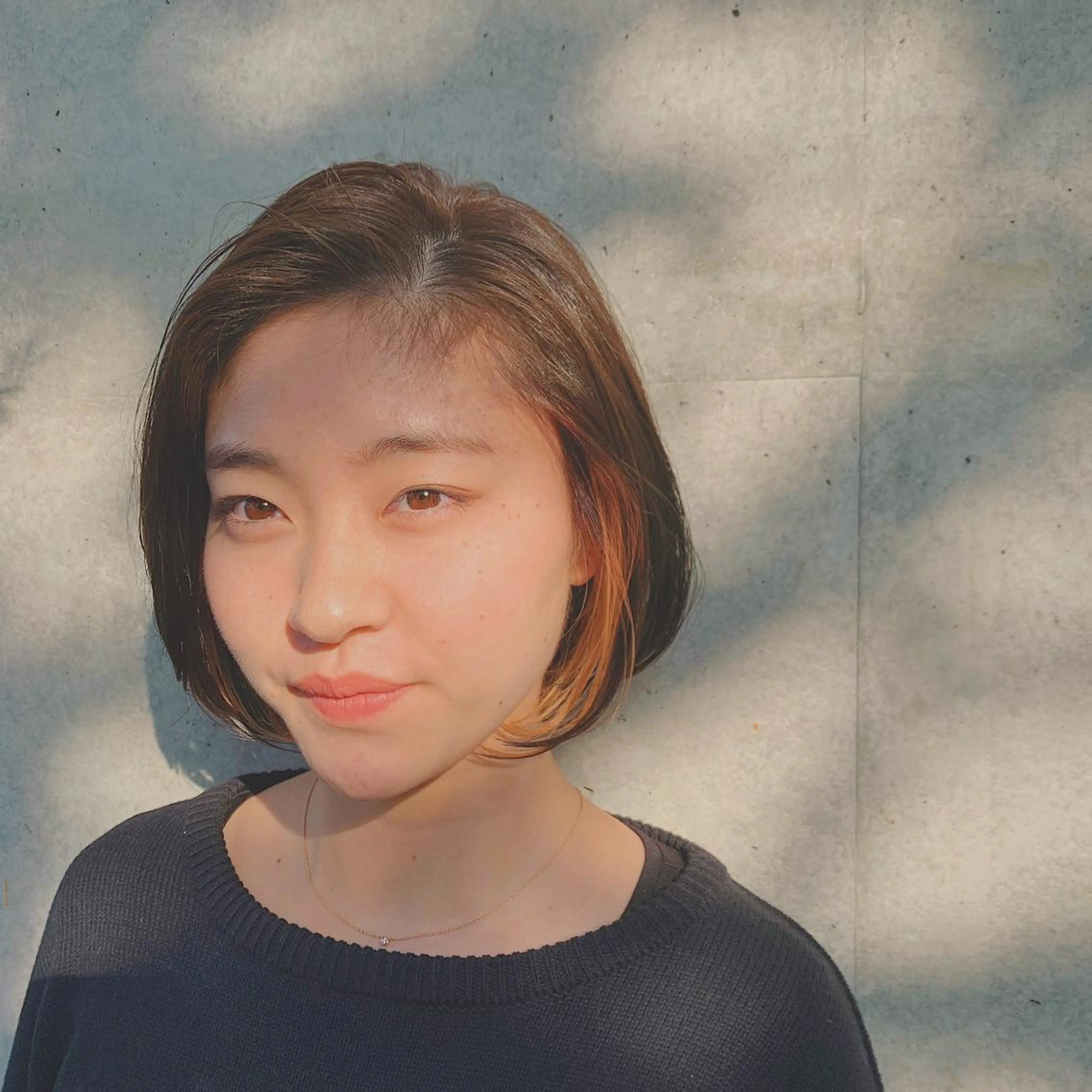 ショート カラー インナーカラー オレンジ ストンボブ/レイヤー 艶カラー💎ヒデジのヘアスタイル