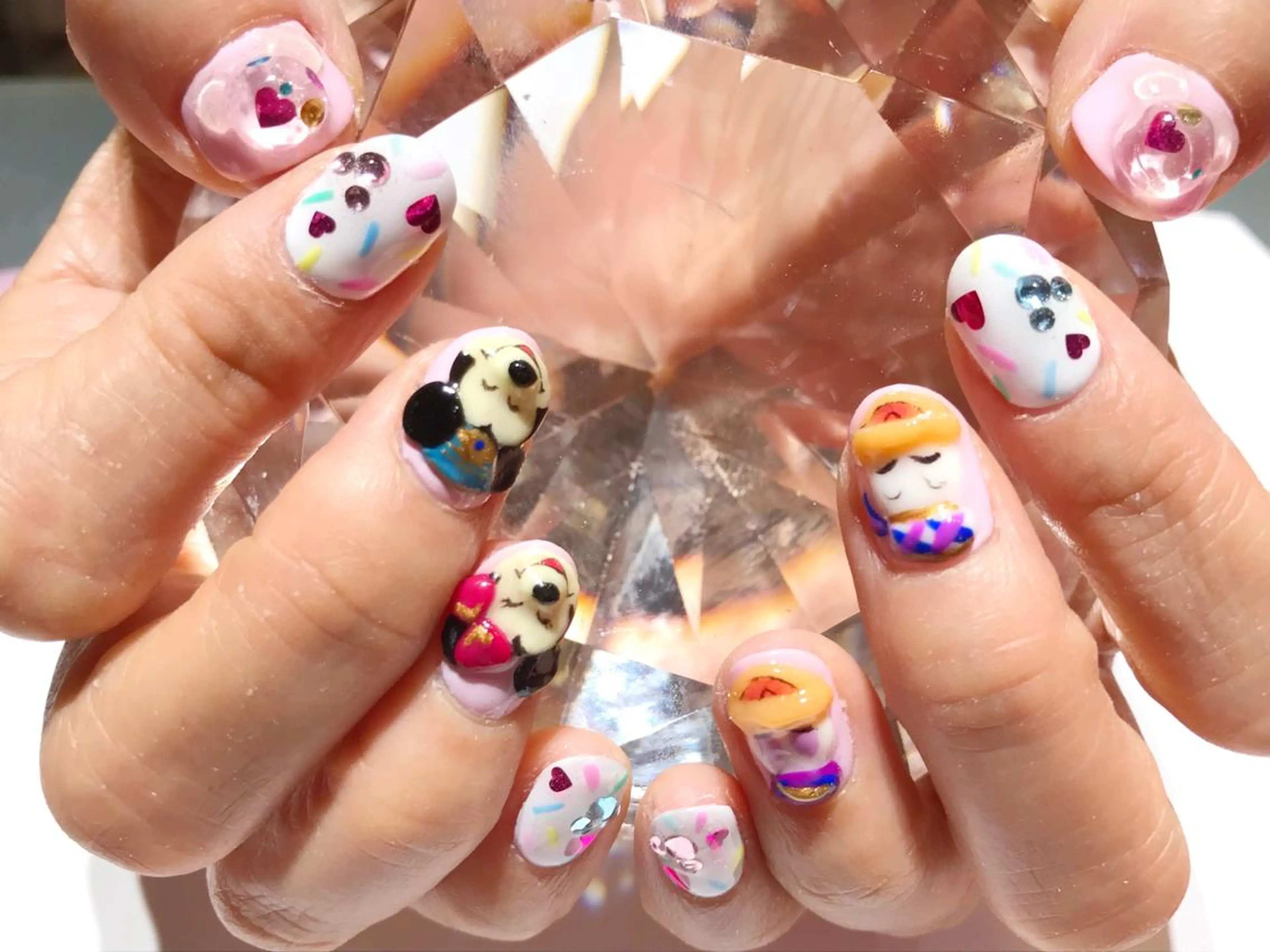 ネイル ショートネイル YUN 💅のネイルデザイン