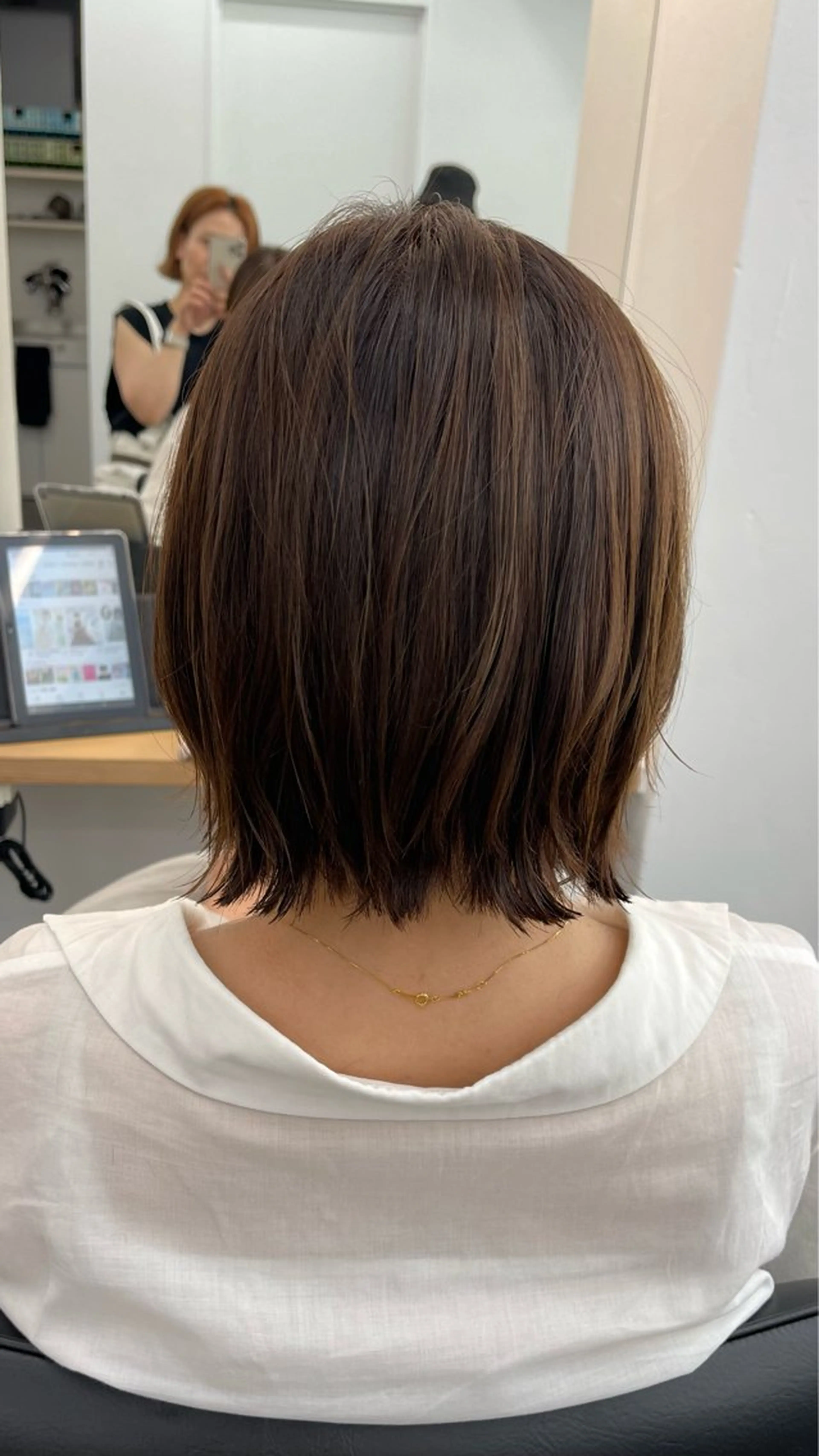 ショート カラー WISTERIA P LUS1 ikumiのヘアスタイル