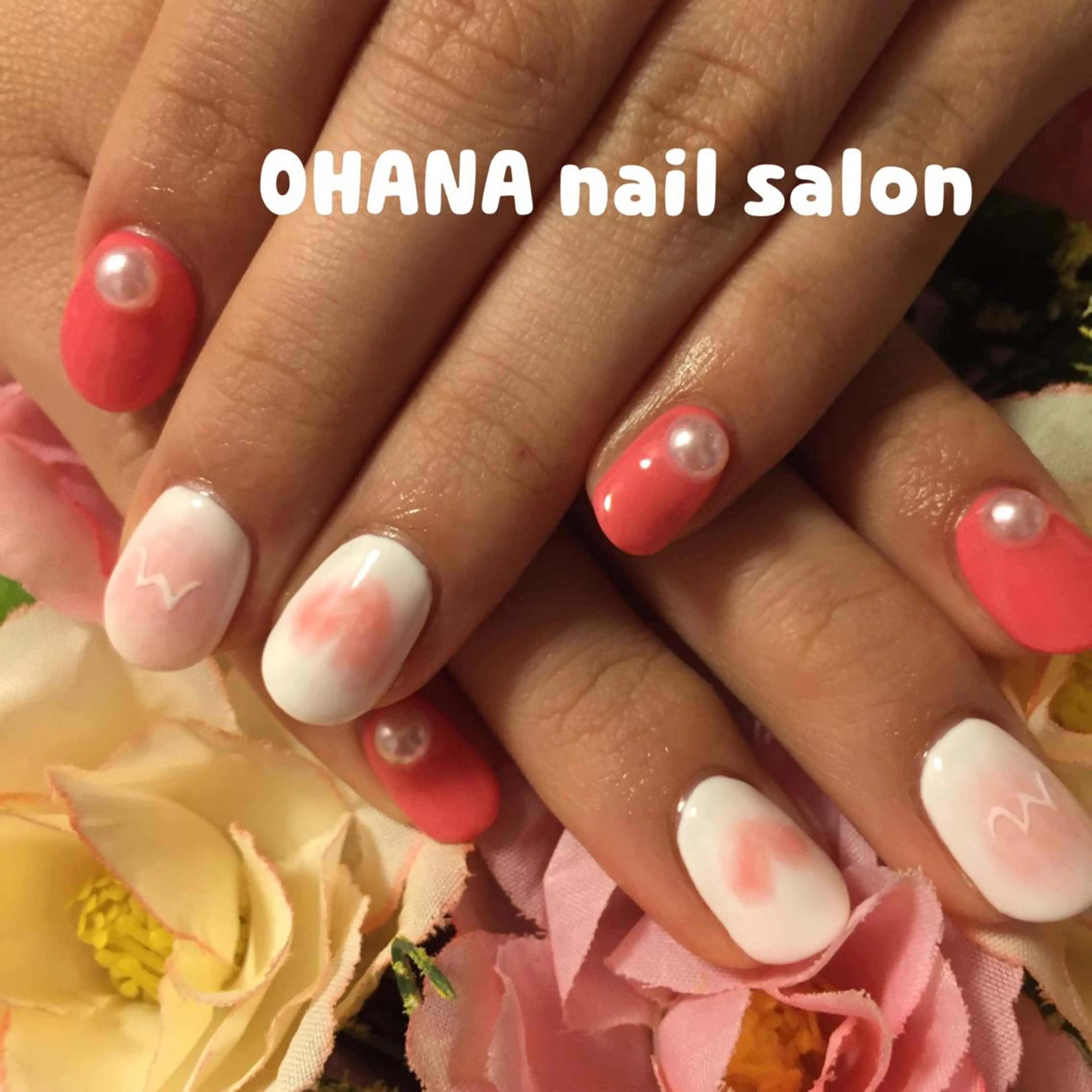 ネイル チークネイル ハート 那覇🏝️台湾人 ネイリストSHIUのネイルデザイン