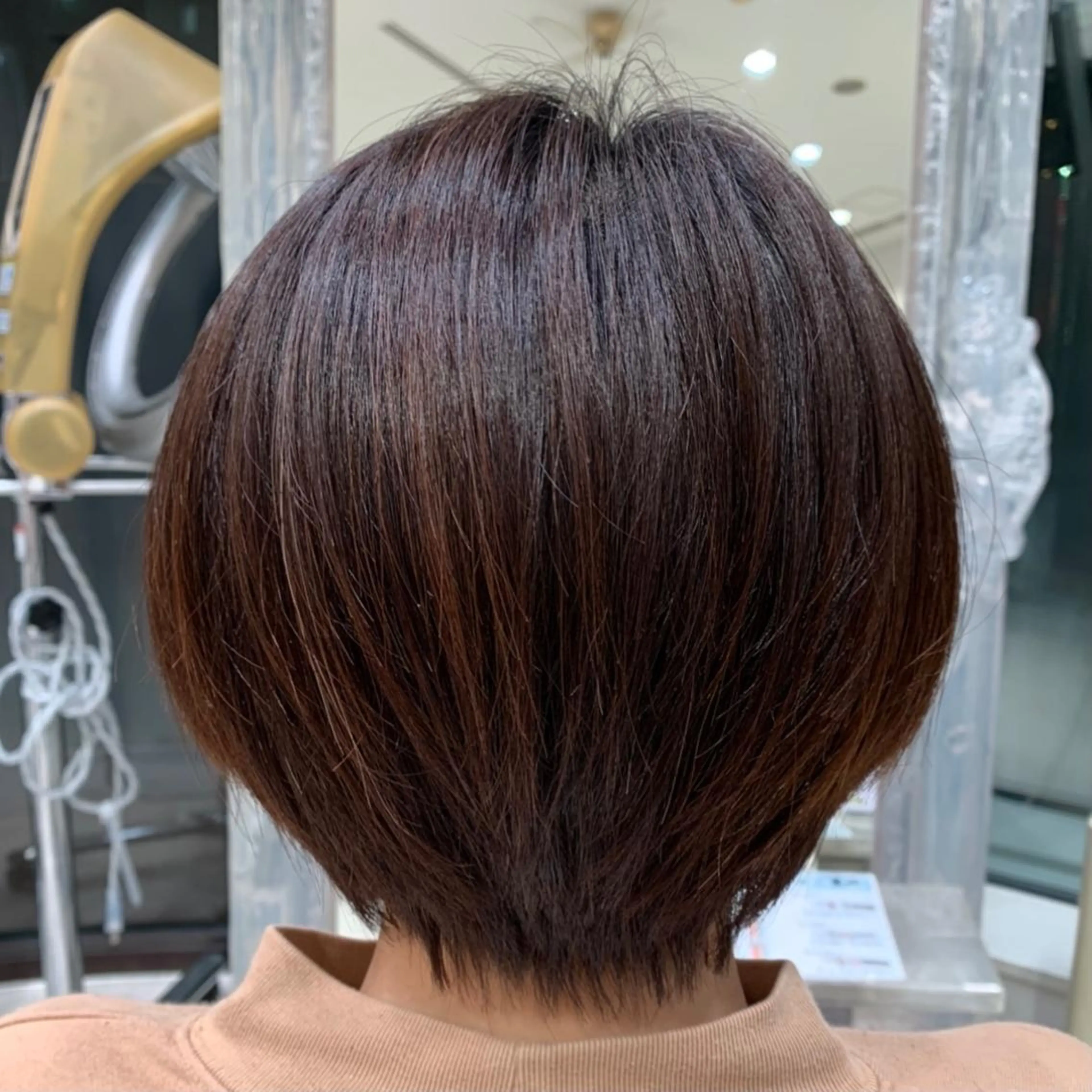 ショート ツヤ髪🌈髪質改善 🌈ナカゴシのヘアスタイル