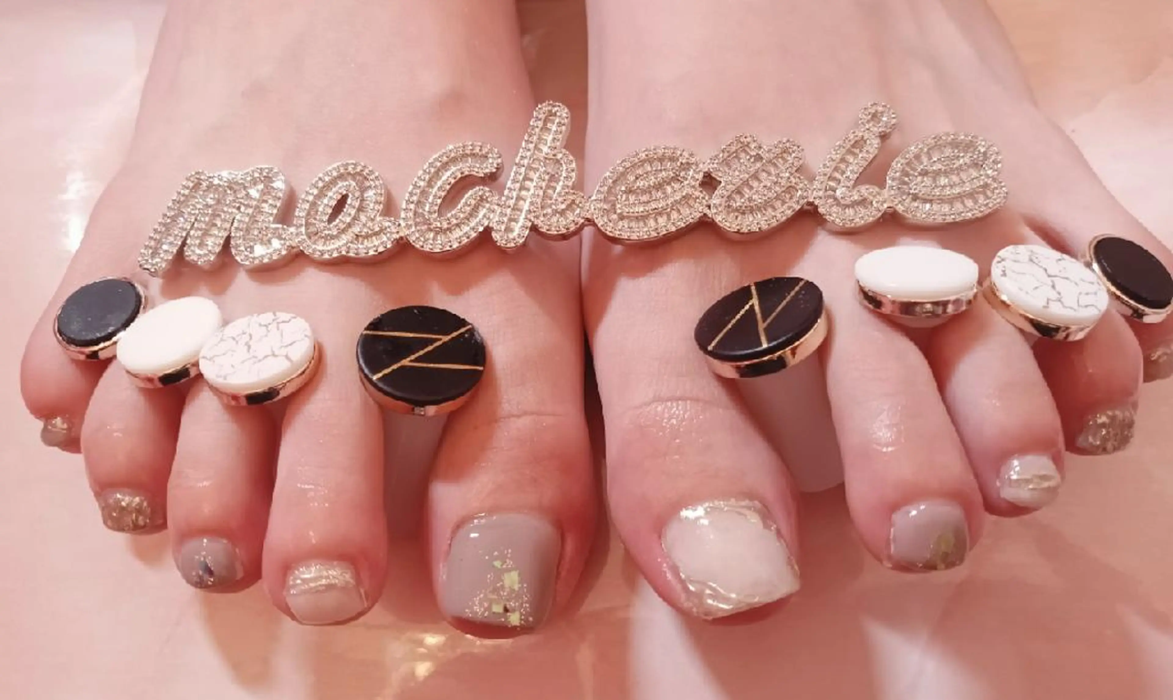 ネイル フットネイル ハンドネイル Nail Salon macherieのネイルデザイン