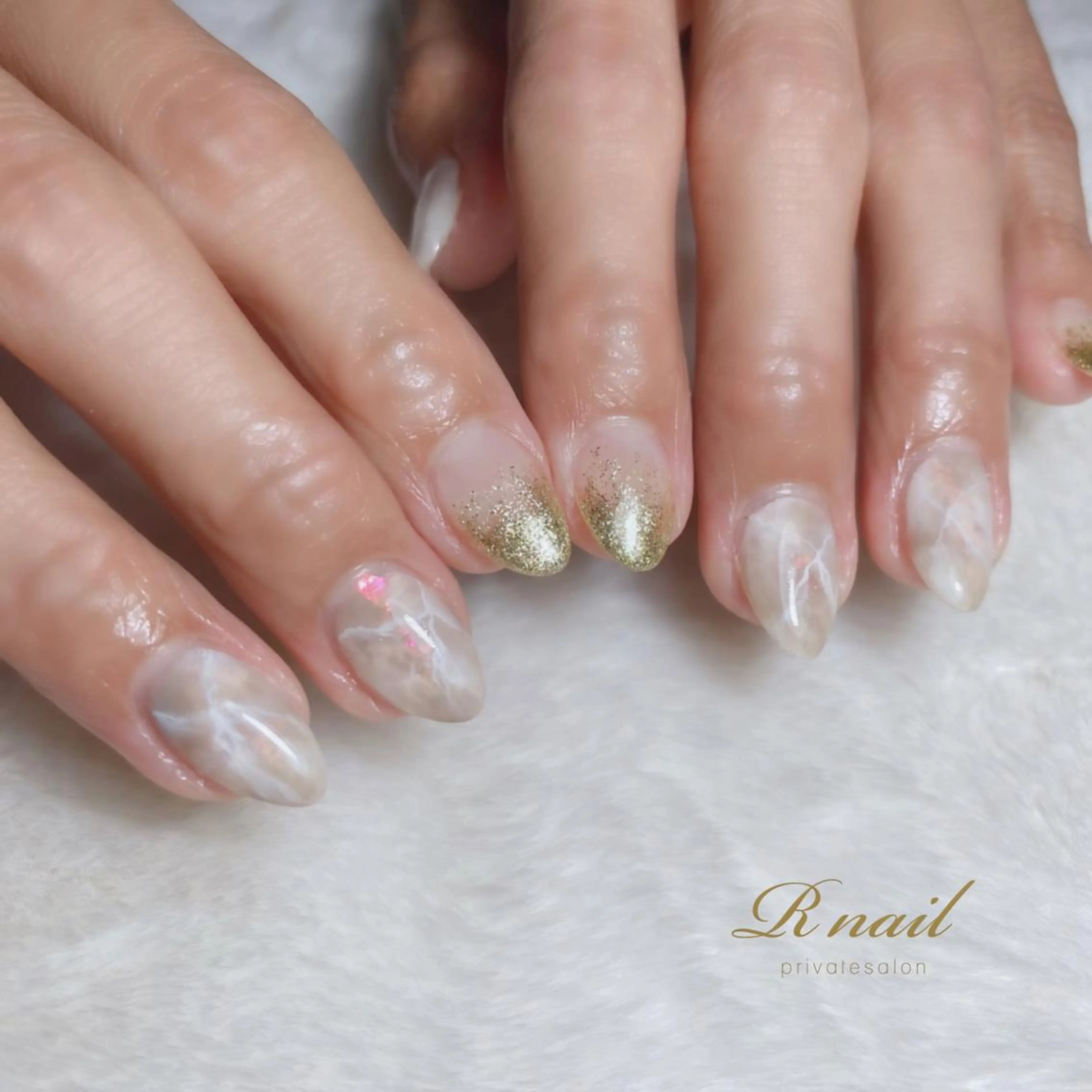 ネイル R nailのネイルデザイン