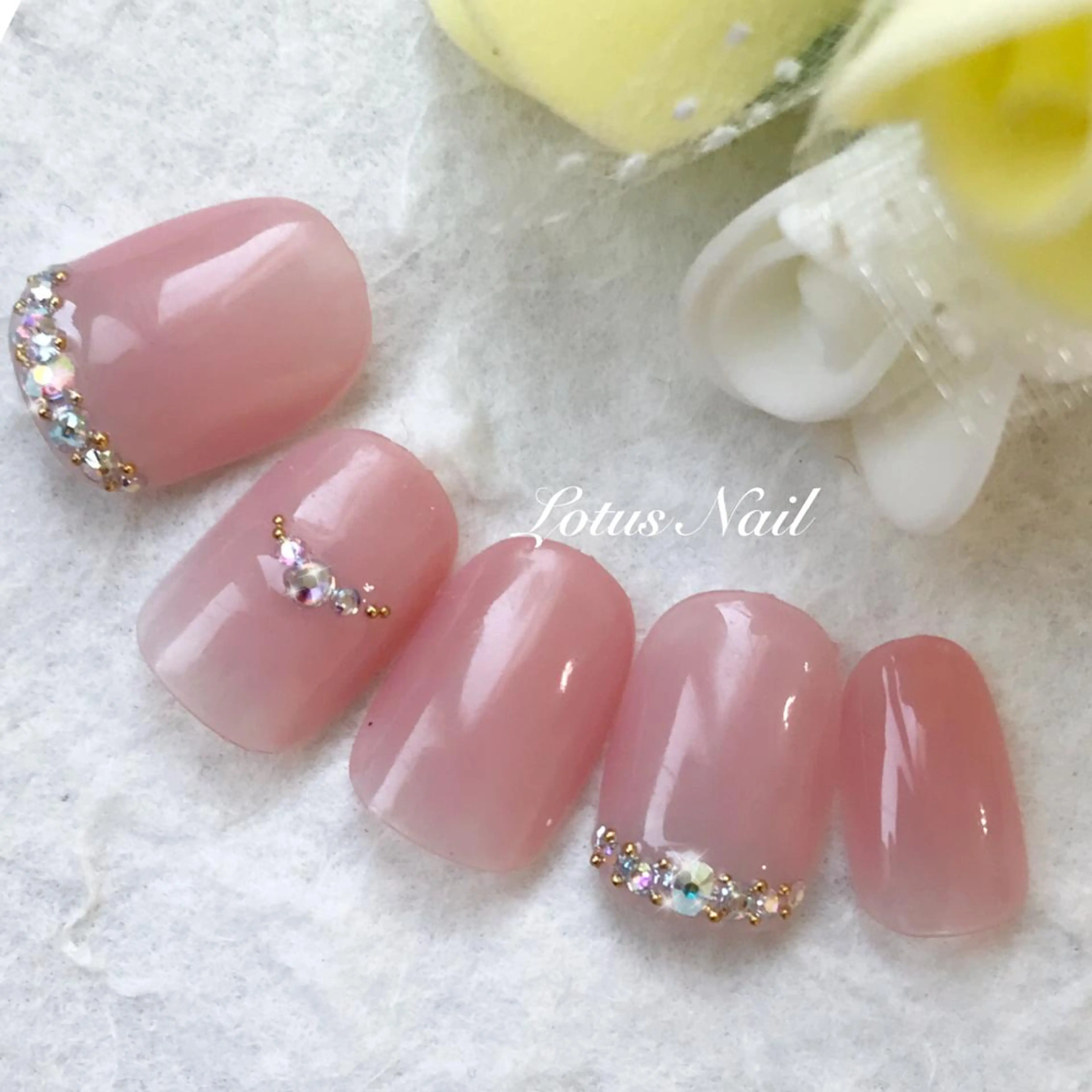 ネイル Lotus Nailのネイルデザイン