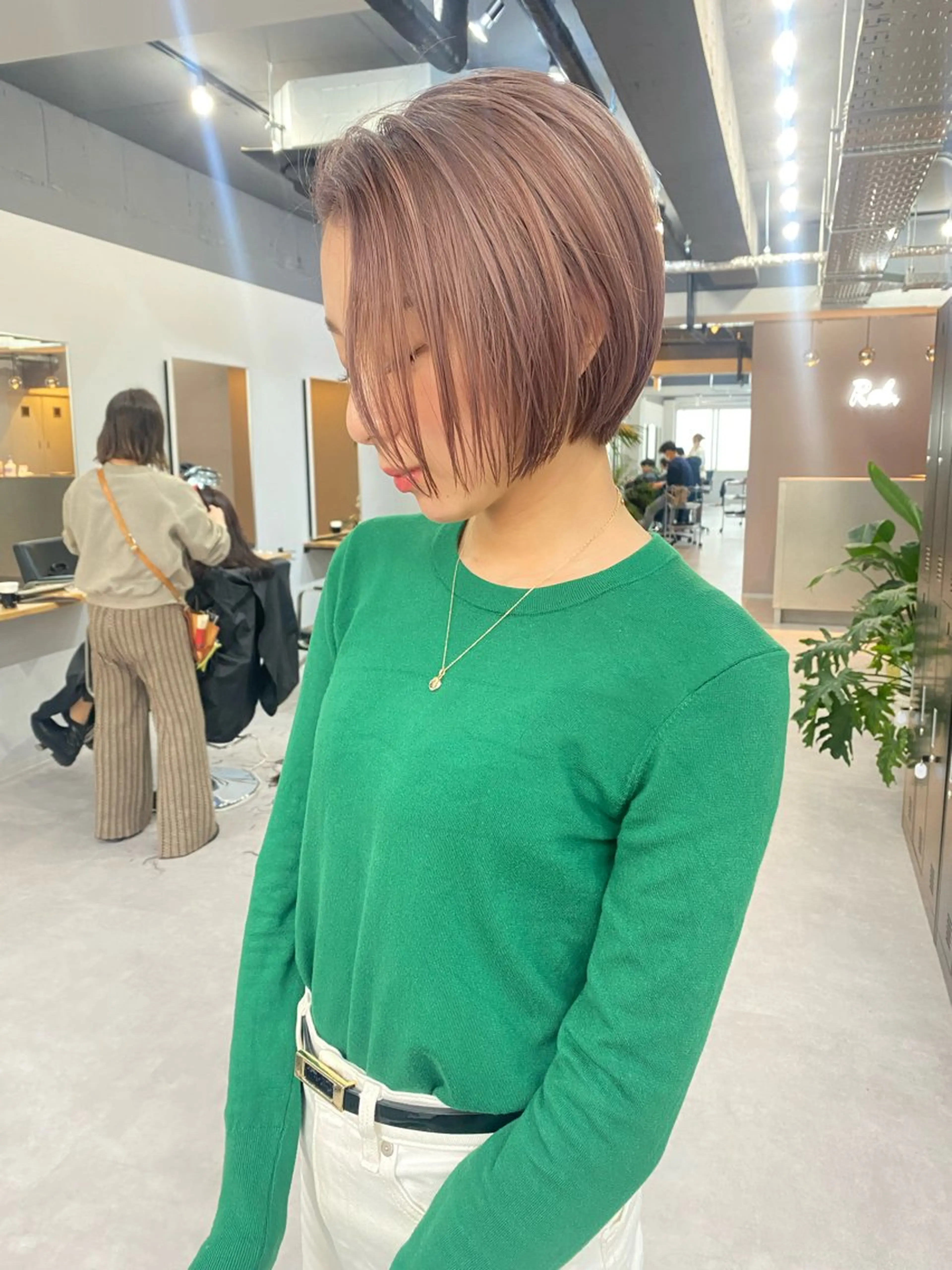 ショート カット ヘアカラー トリートメント 中山 天地のヘアスタイル