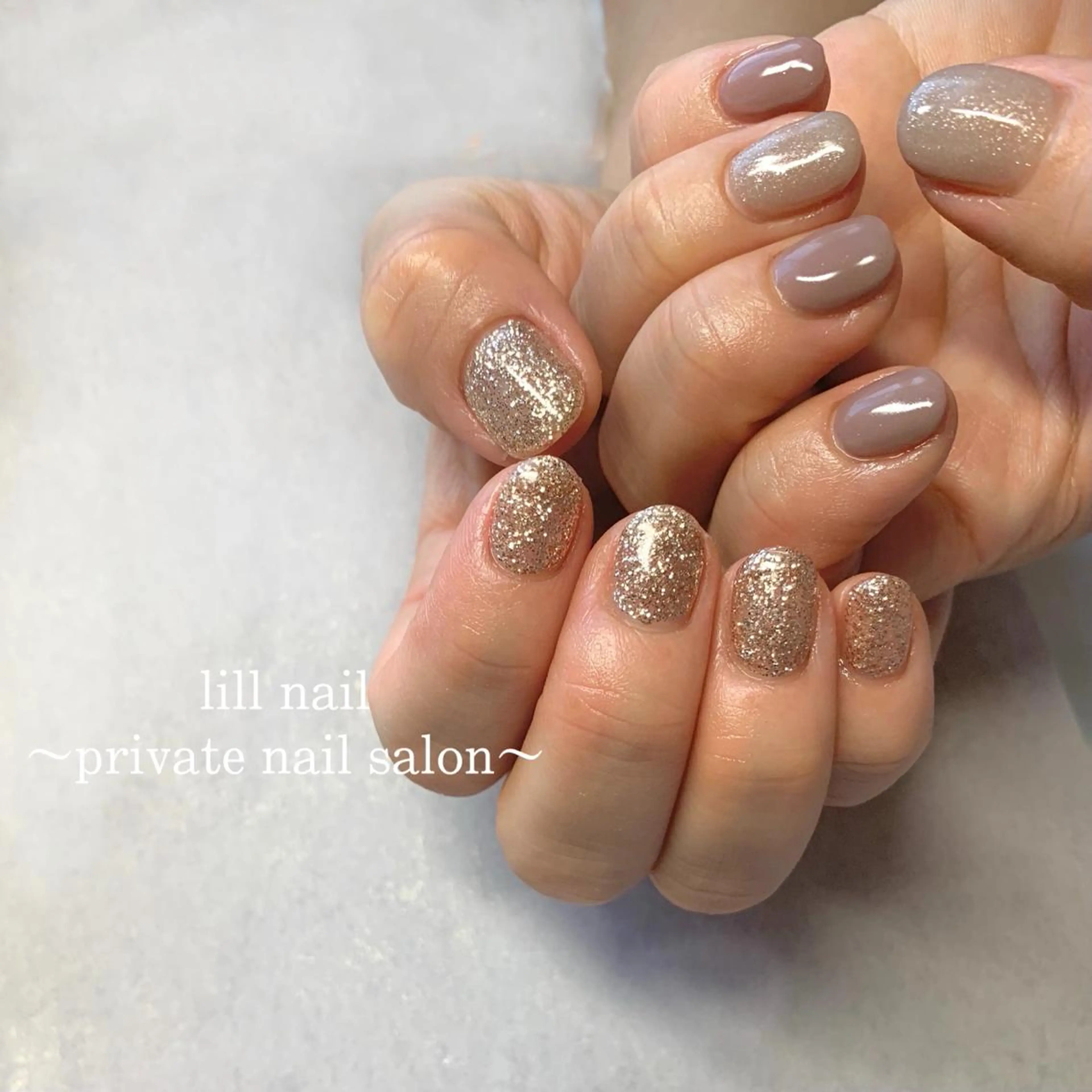 ミディアム pllia beautyのネイルデザイン