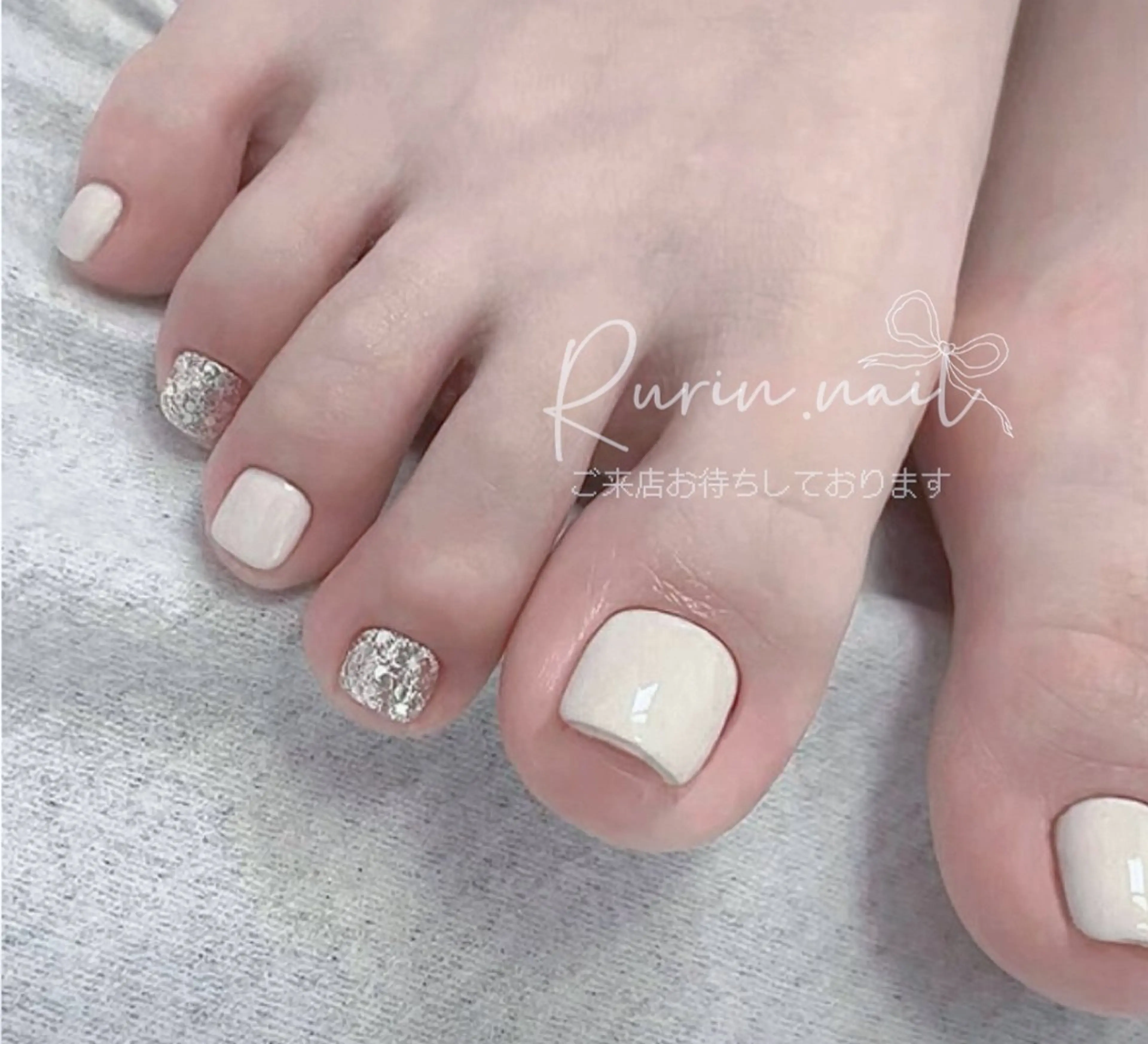 ネイル フットネイル ジェルネイル フットネイル ルリン サロン💅のネイルデザイン