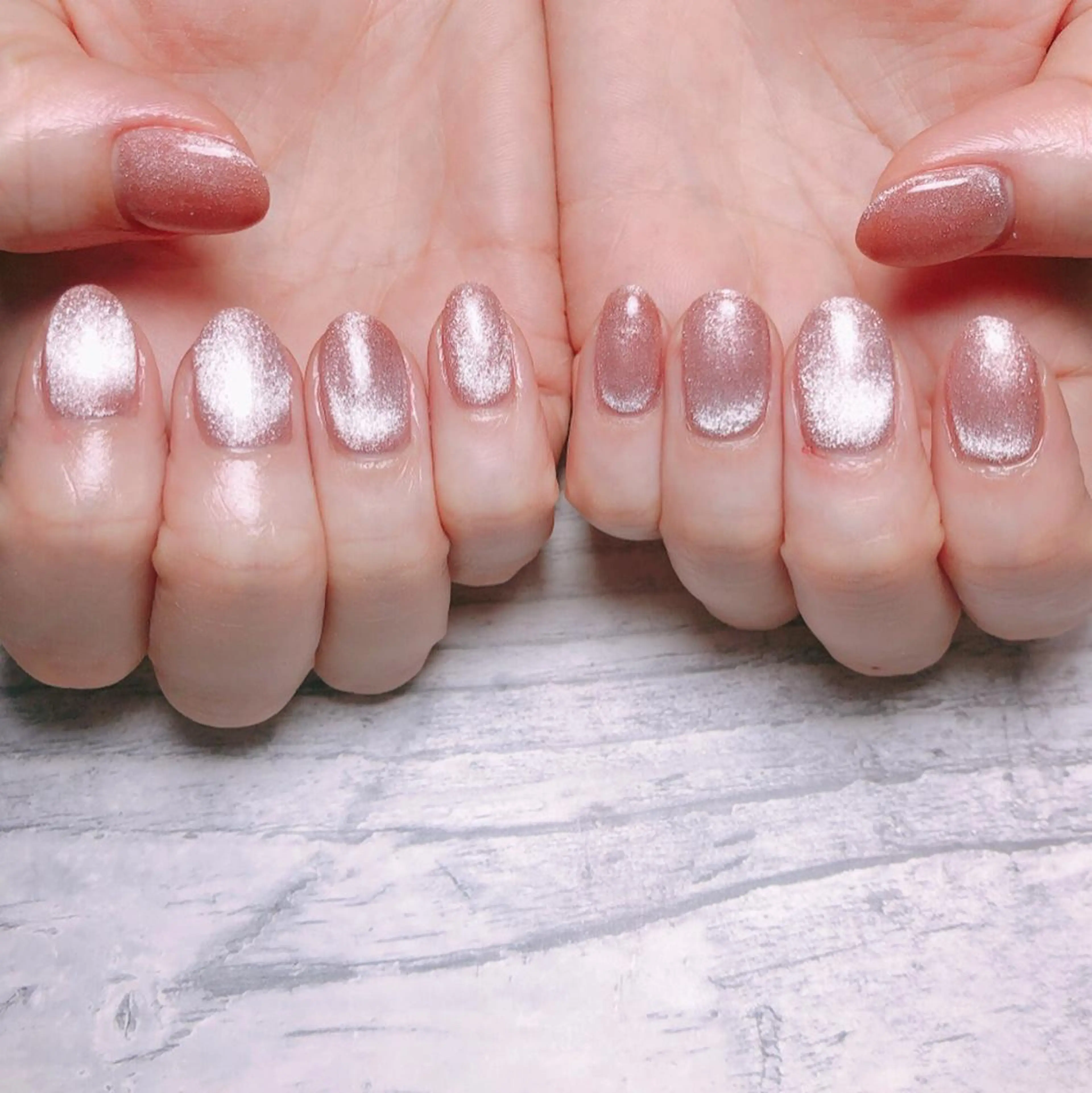 ネイル マグネットネイル 個室ネイルサロンDolly  Girl〜ドーリーガール〜所属・DollyGirl KYOKOのネイルデザイン