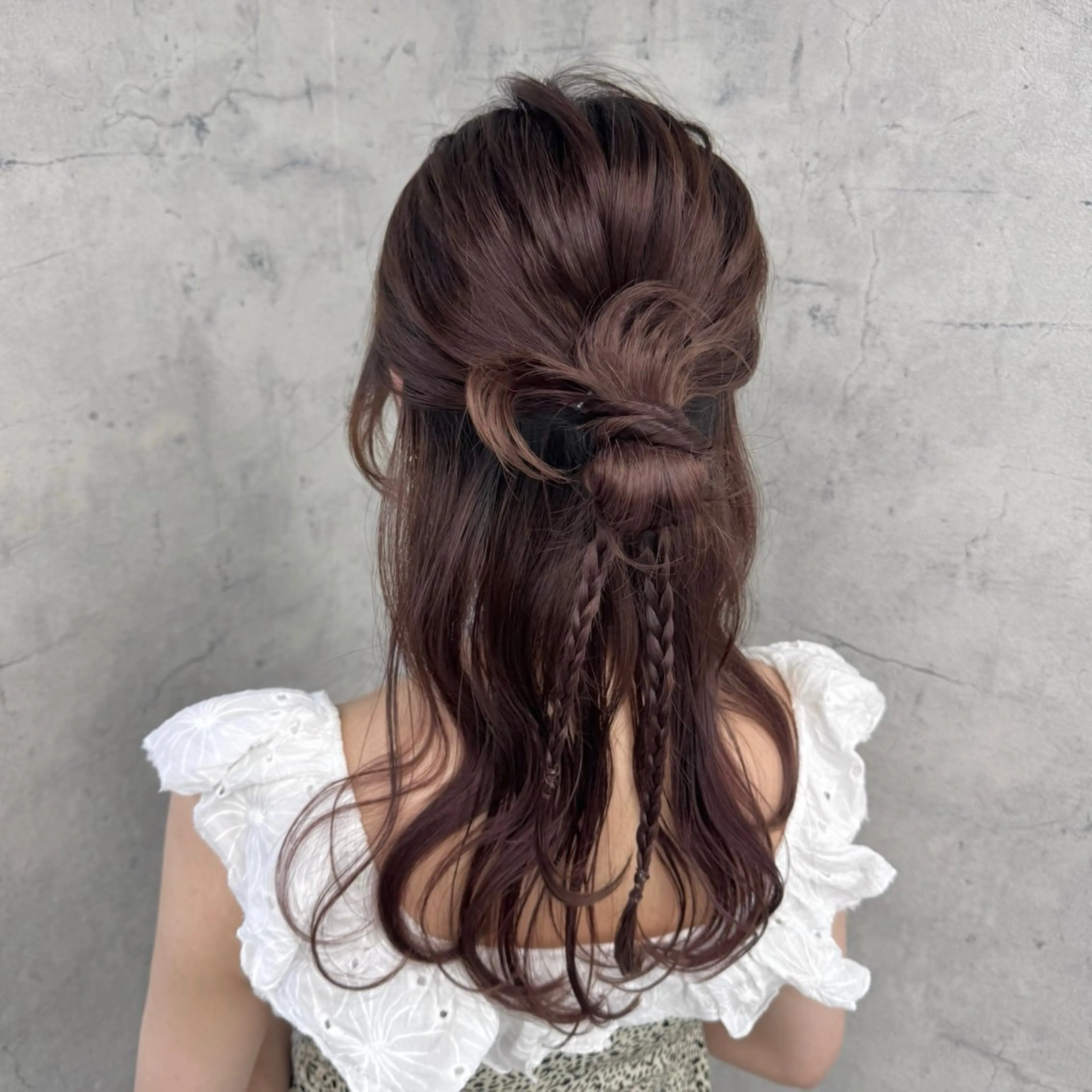 セミロング ヘアアレンジ ヘアセット JUNSHIN🦋 ヘアセット／カラーのヘアスタイル