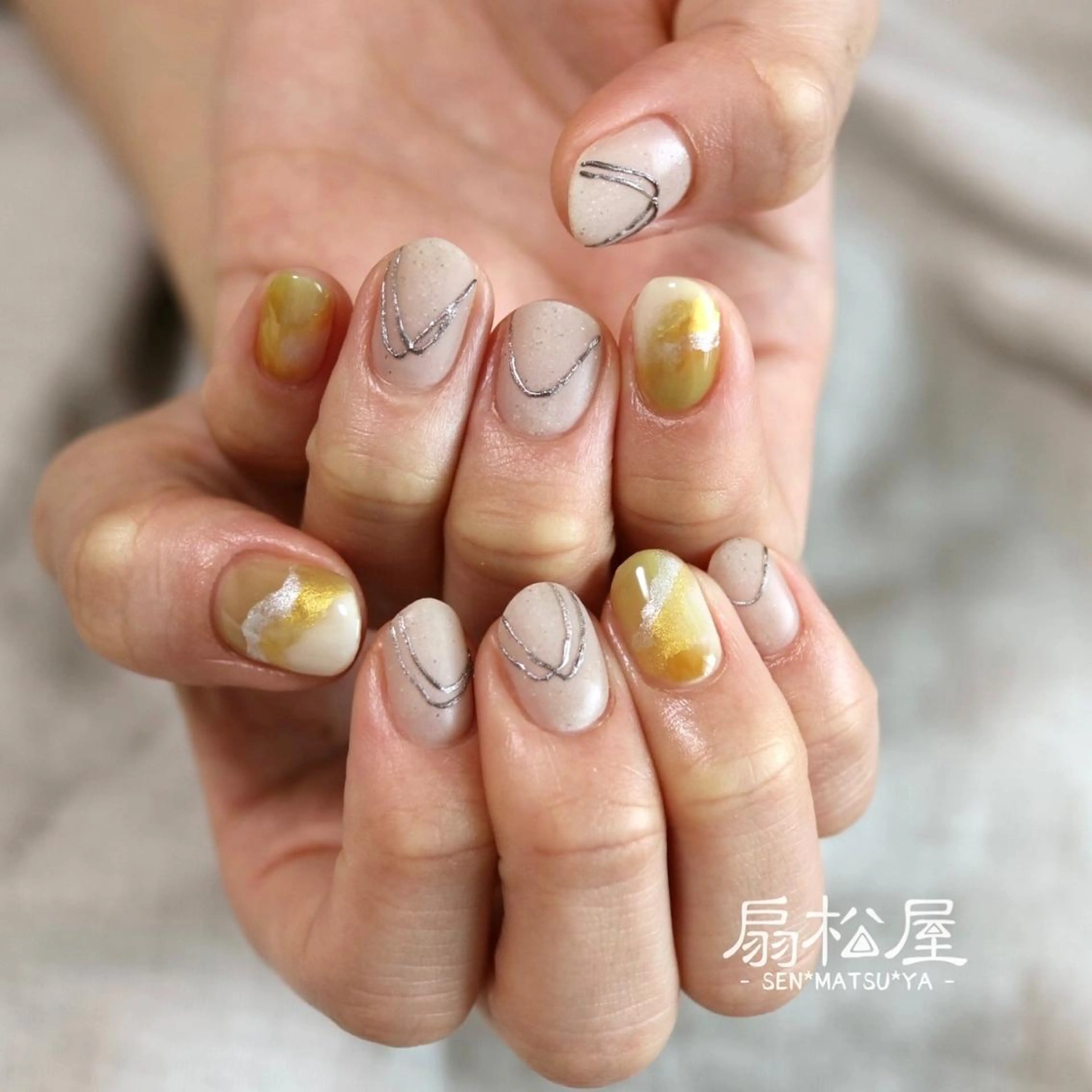 ネイル 扇松屋 marie.nのネイルデザイン